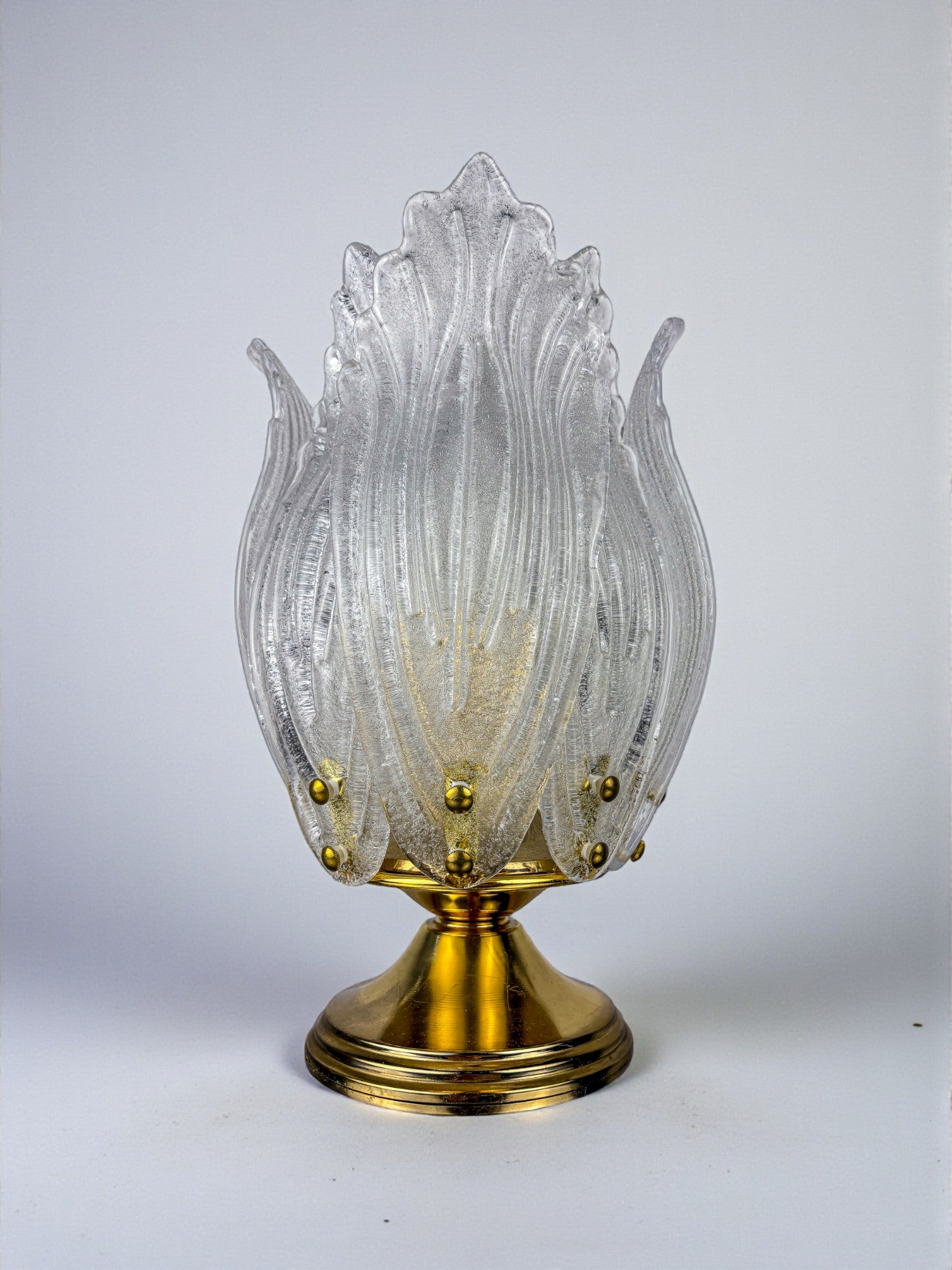 Large Italian Novaresi  Murano glass leaf shaped table lamp, italy, 1970's
