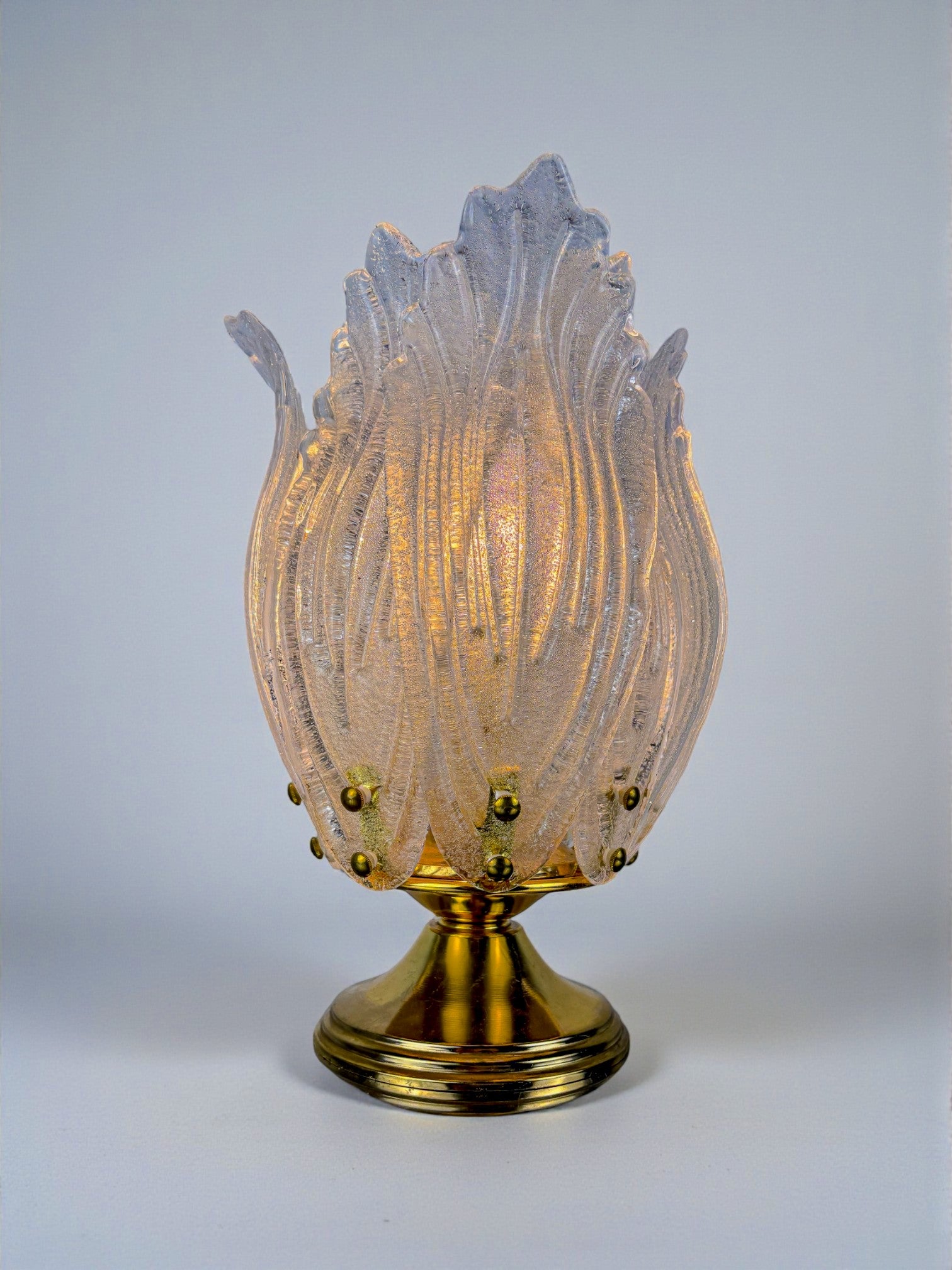 Large Italian Novaresi  Murano glass leaf shaped table lamp, italy, 1970's