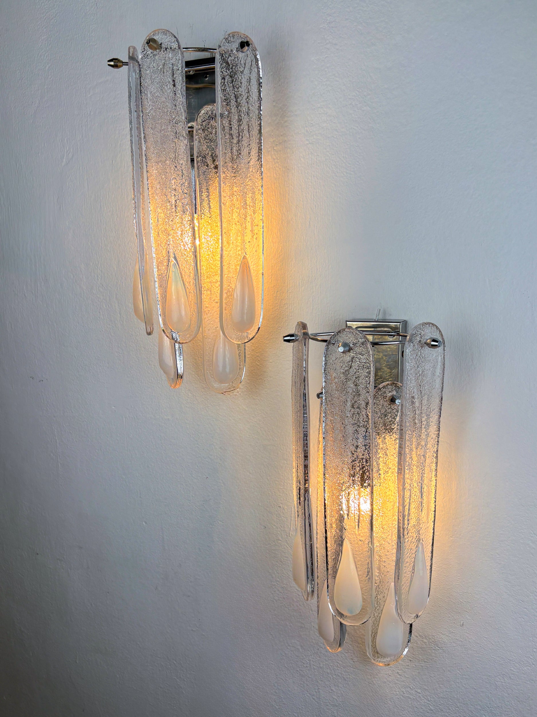 Pair of 2-tier Murano Mazzega wall lights, Iridescent White Frosted Glass, Italy, Circa 1960's