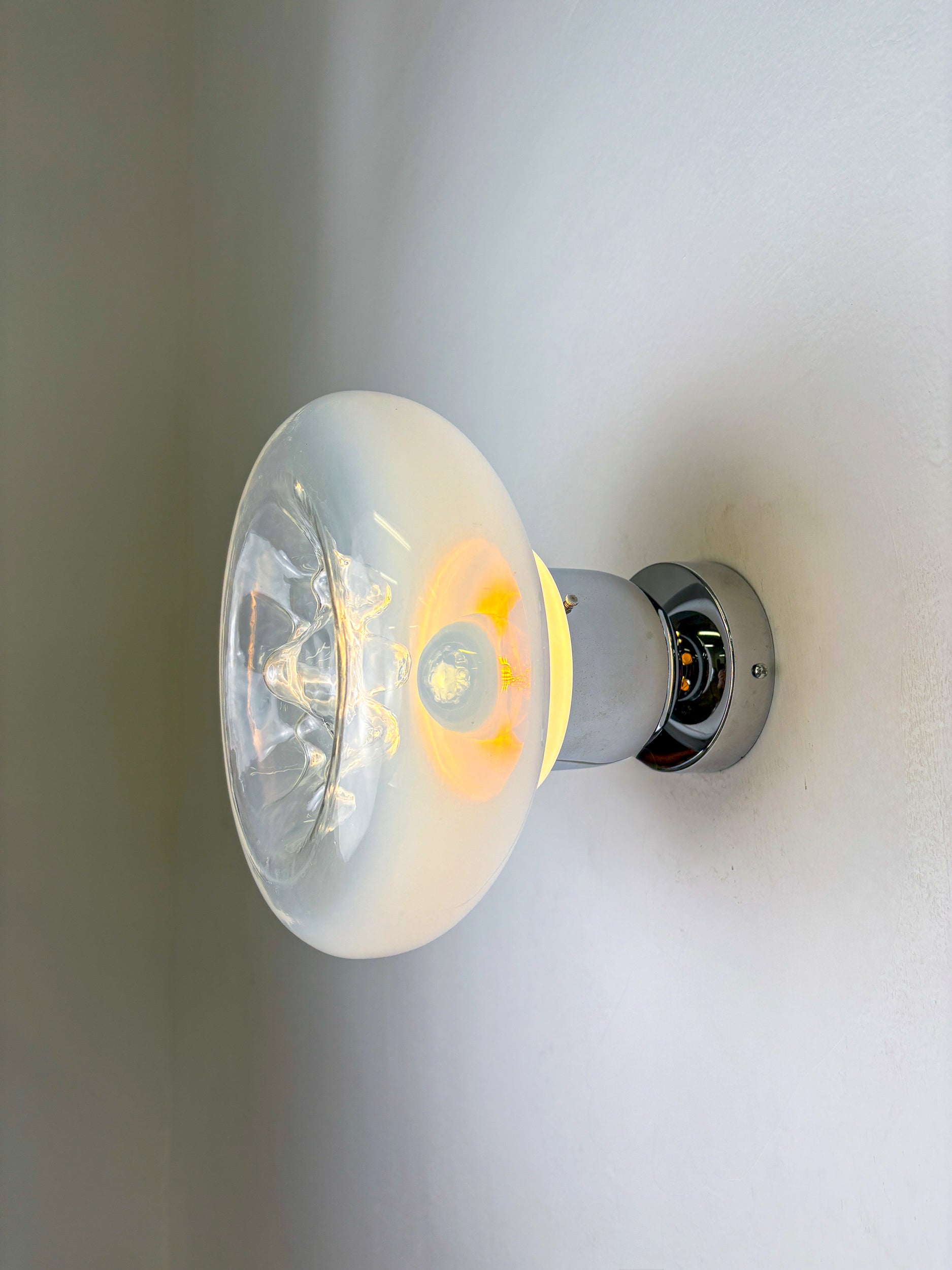 Toni Zuccheri wall light, murano handblown glass, Italy, 1970's