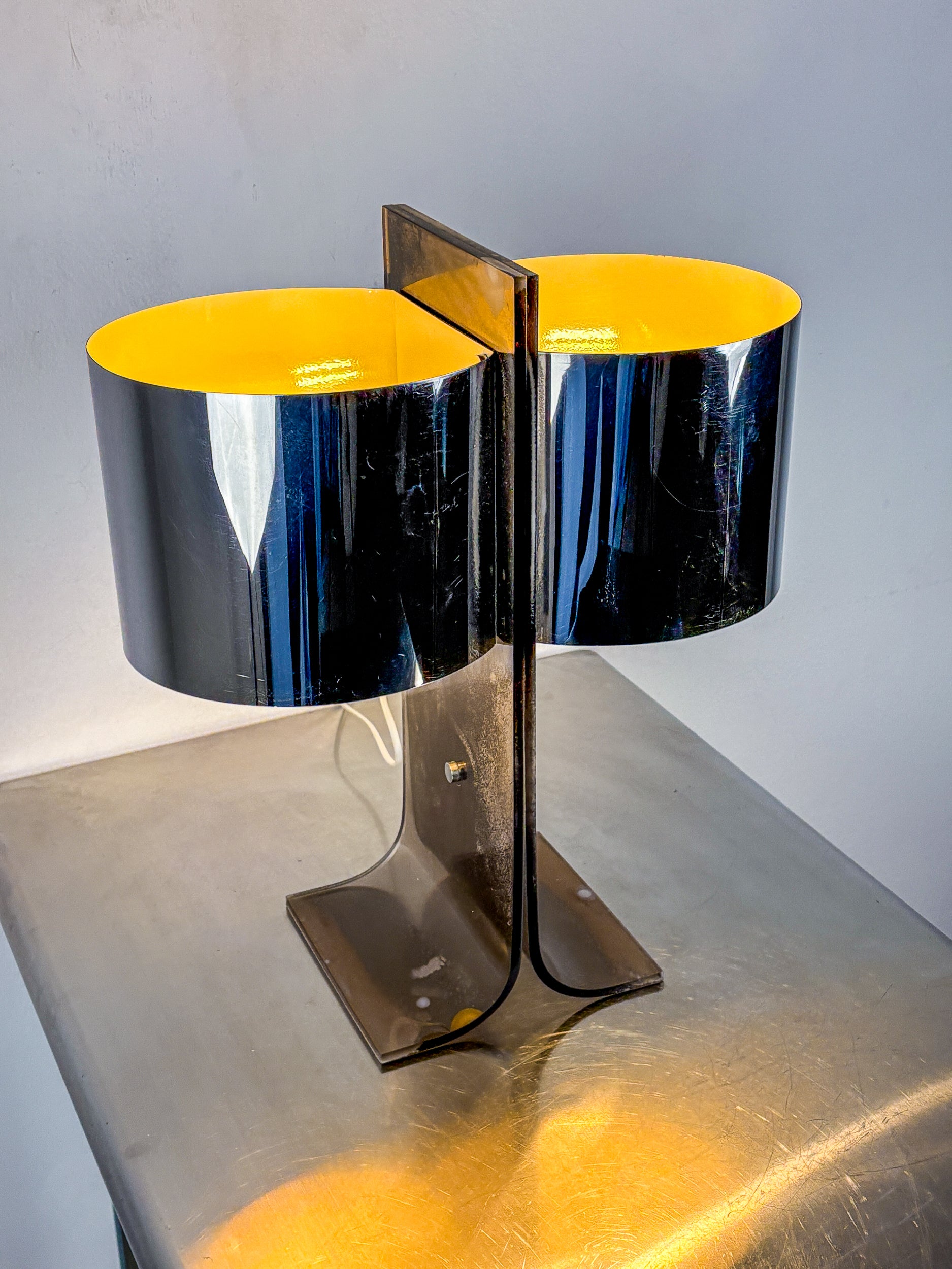Lucite and Chrome Table Lamp Attributed to Gianfranco Fini & Fabrizio Cocchi, Italy 1970s