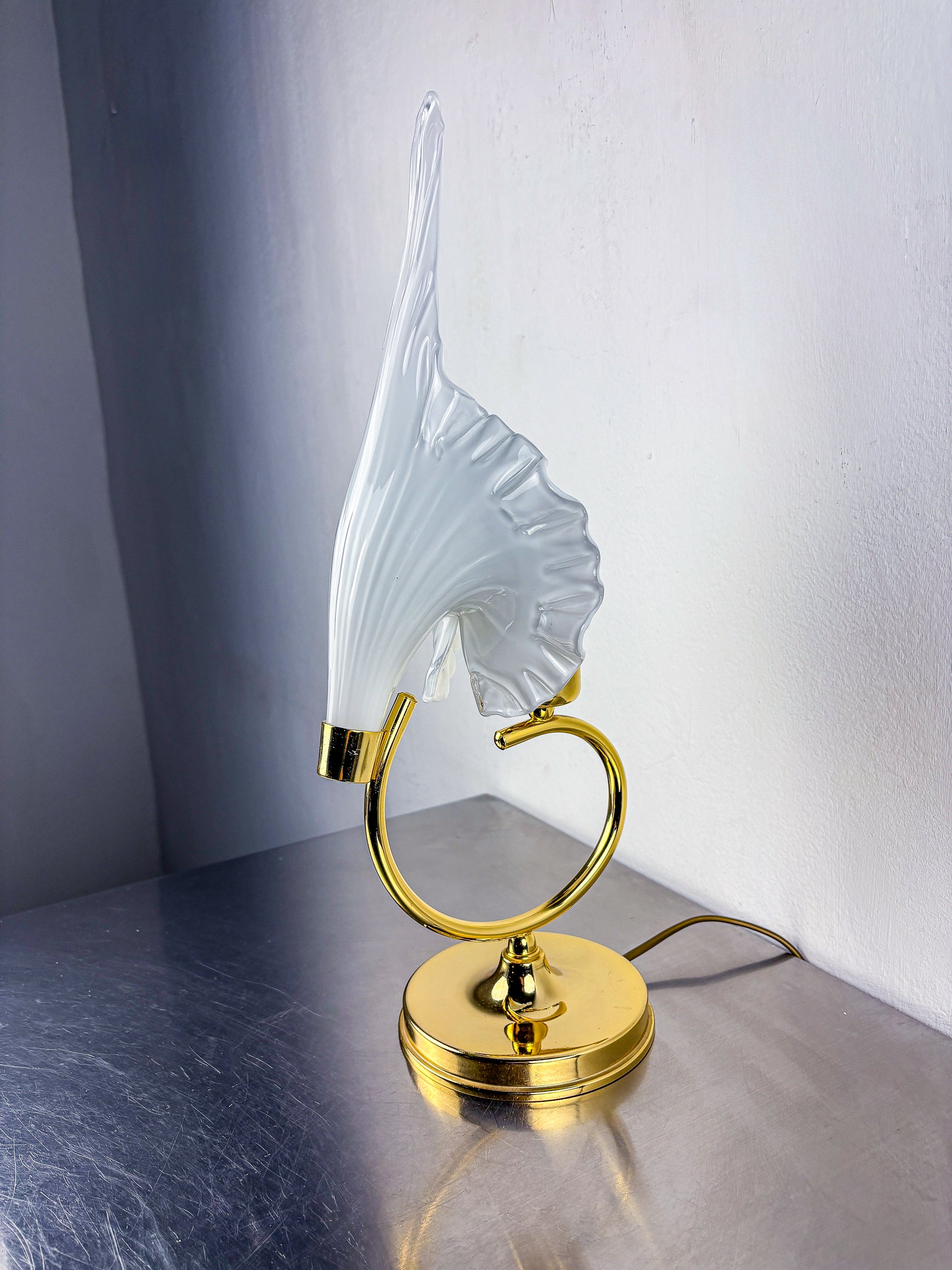 Italian White Calla Lily flower table lamp, murano glass, 1970's