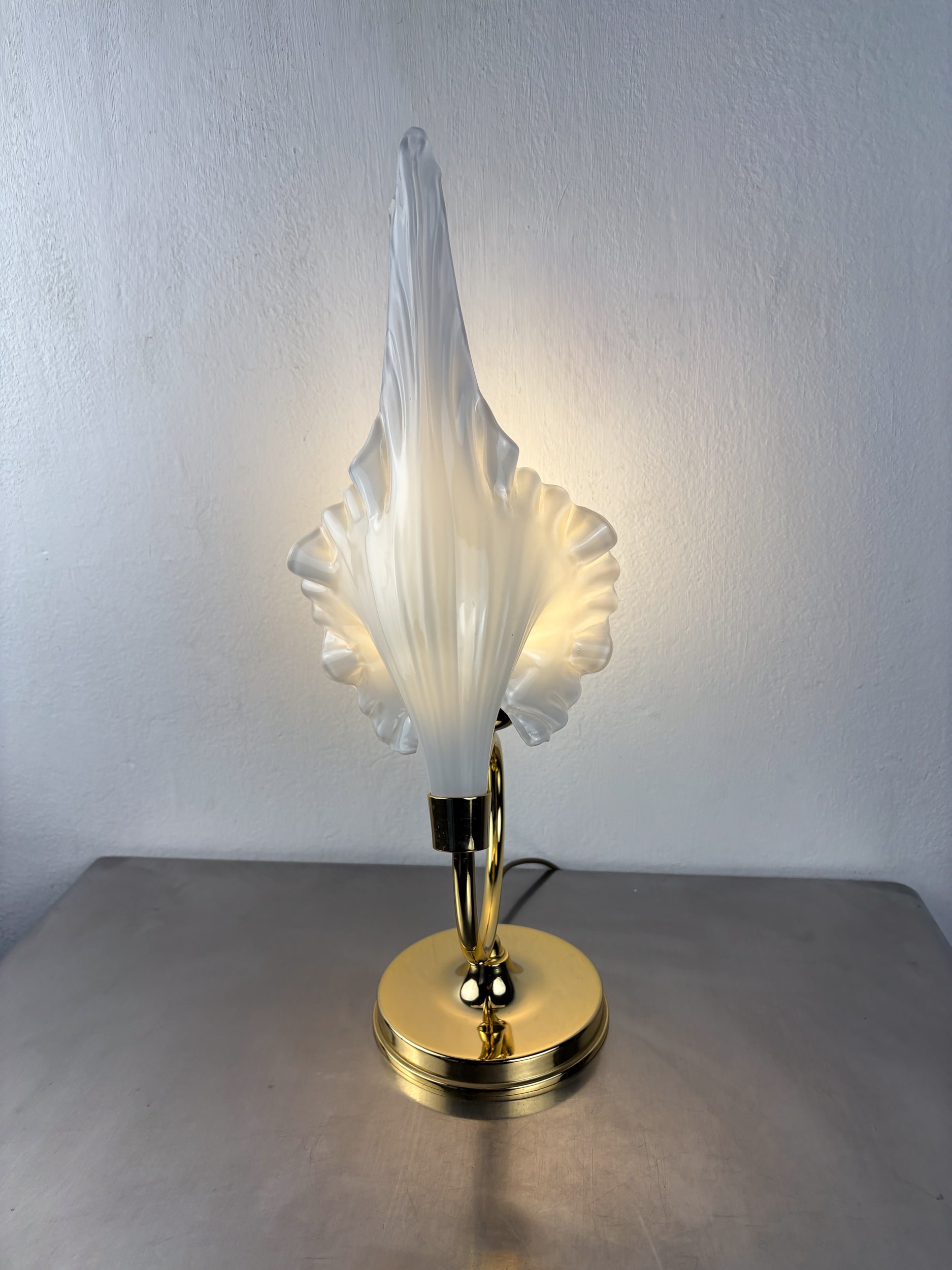 Italian White Calla Lily flower table lamp, murano glass, 1970's