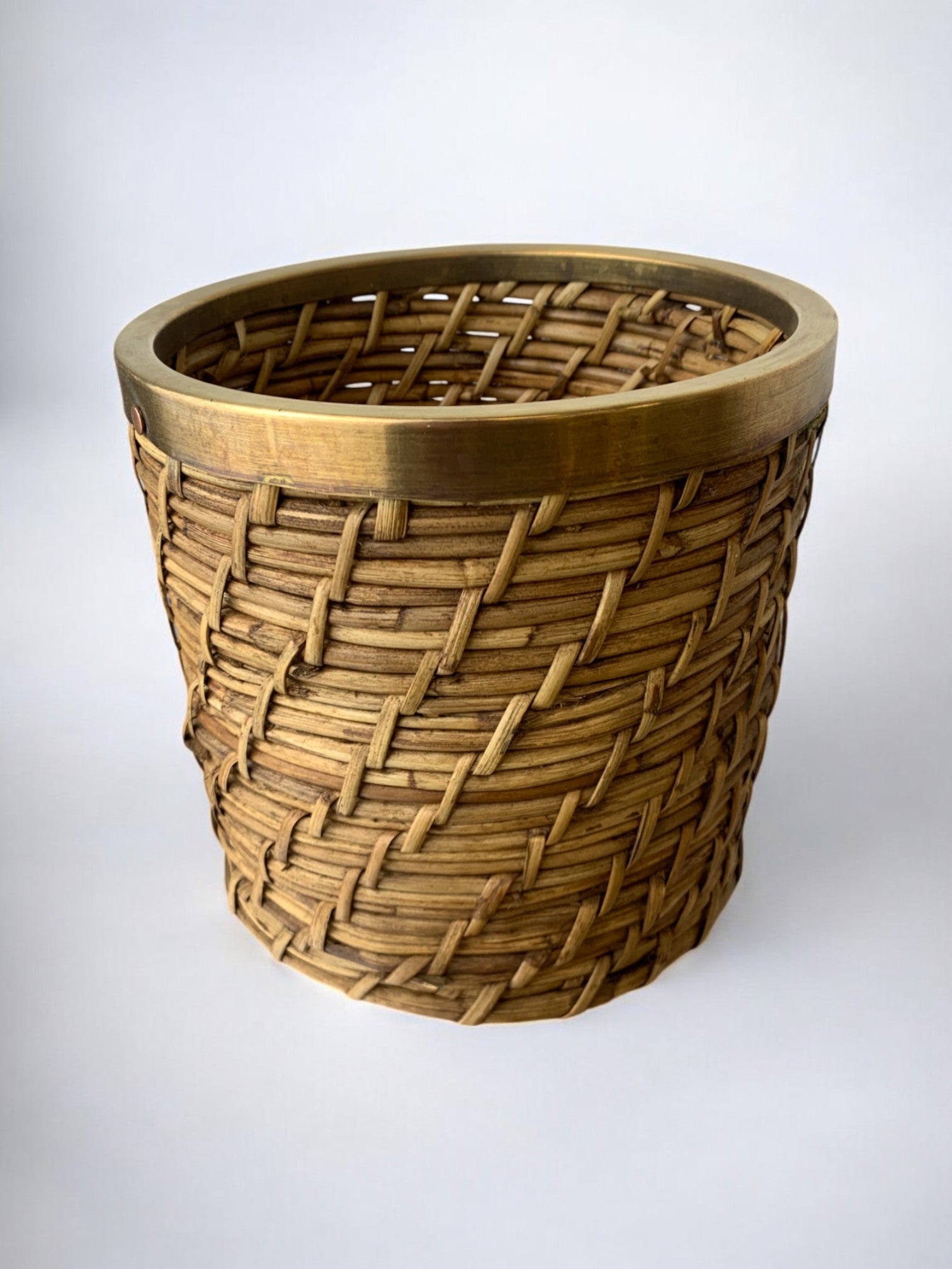 Rattan and brass basket, Italy, 1970's, 16 cm diam