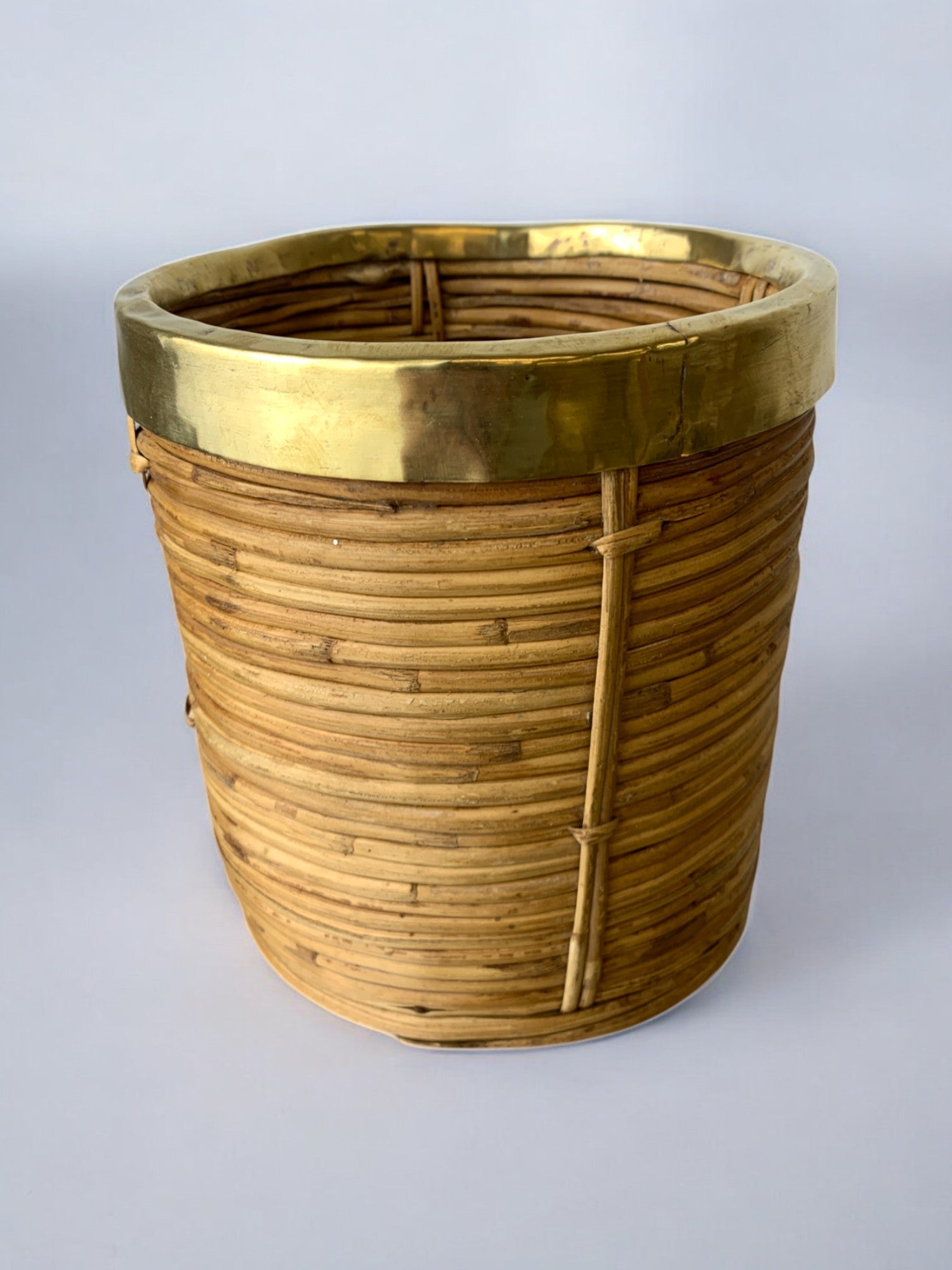 Rattan and brass basket, Italy, 1970, 16 cm diam (Copy)