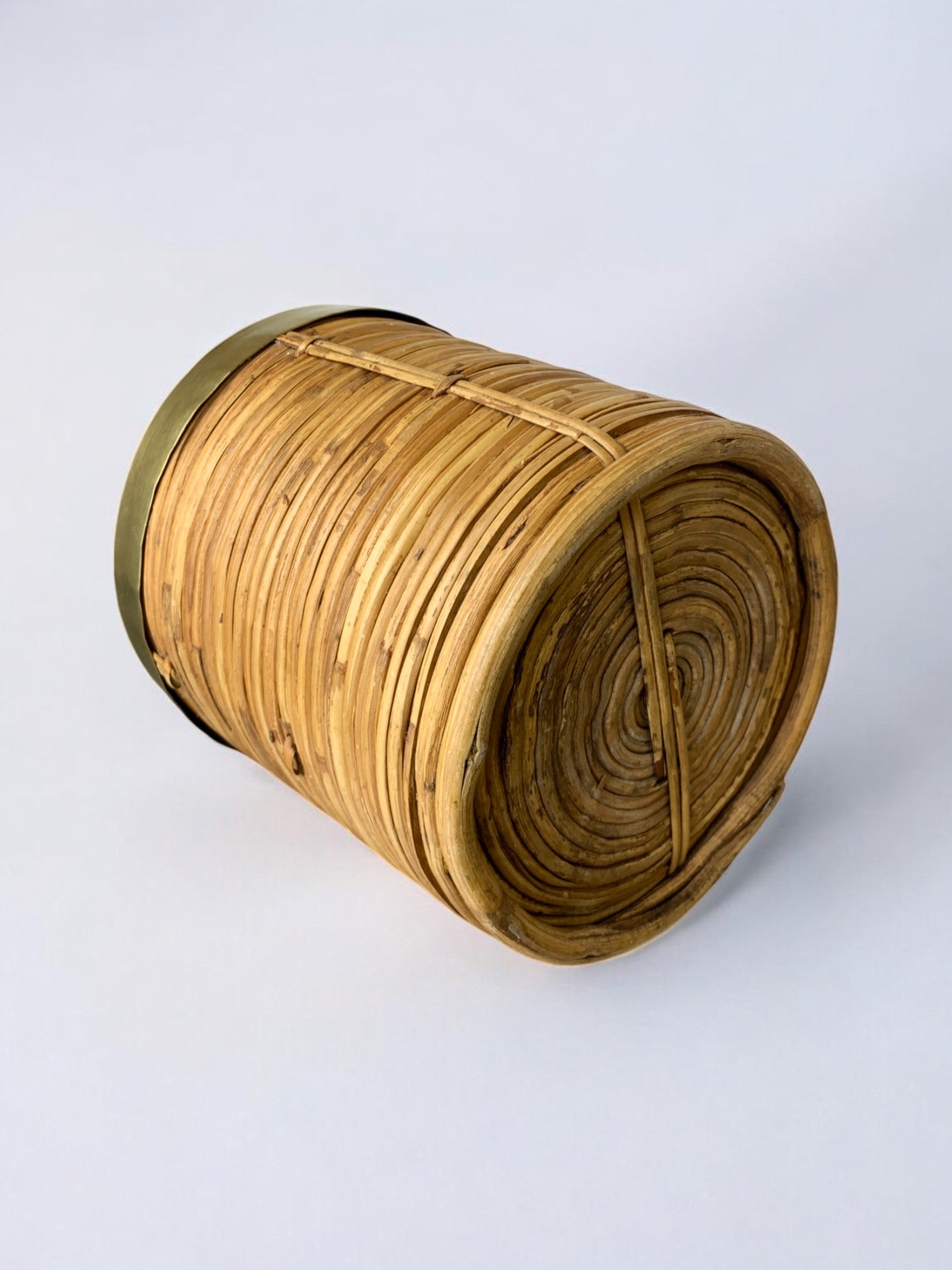 Rattan and brass basket, Italy, 1970, 16 cm diam (Copy)