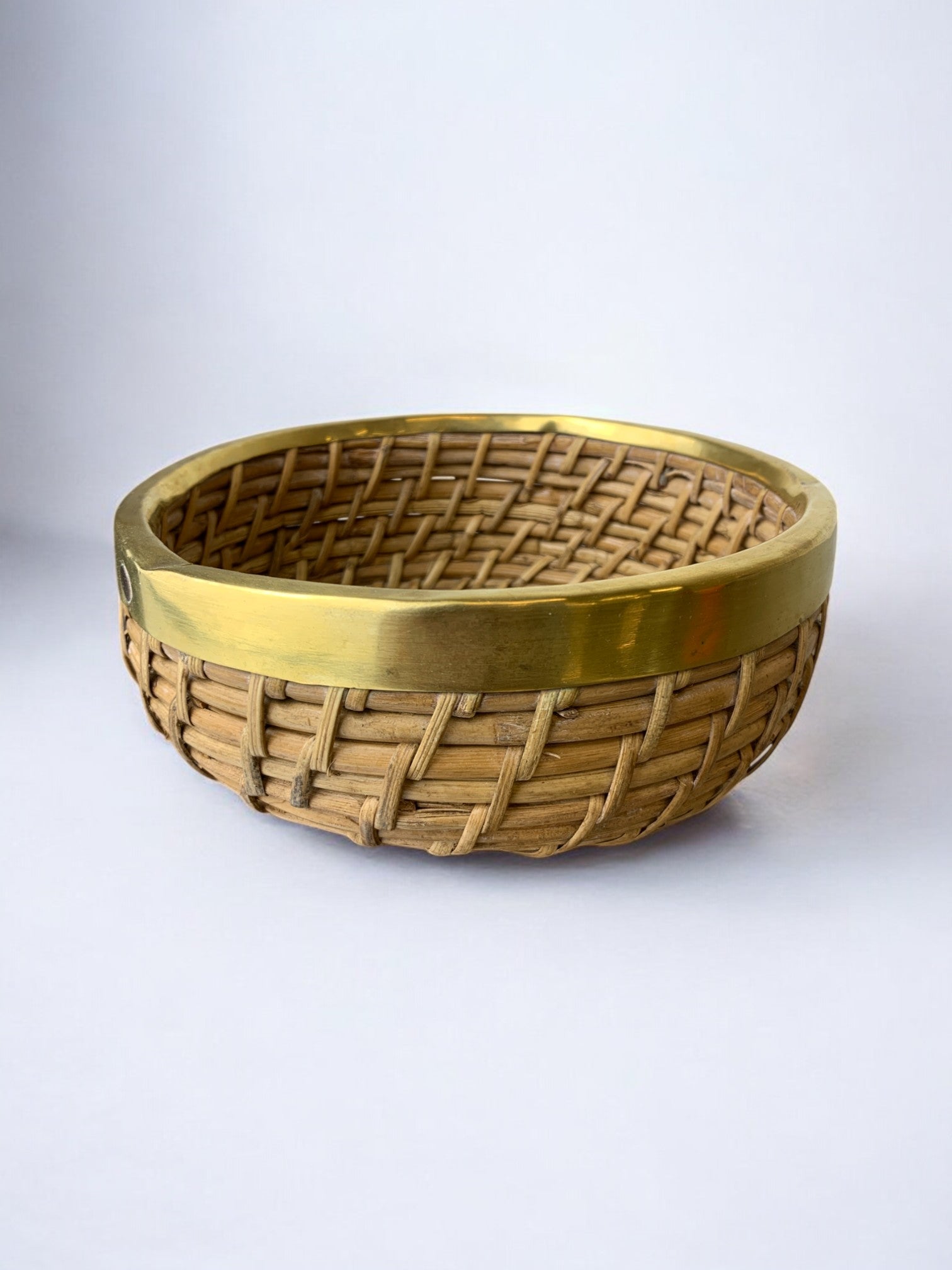 Circular Rattan and brass basket, Italy, Circa 1970