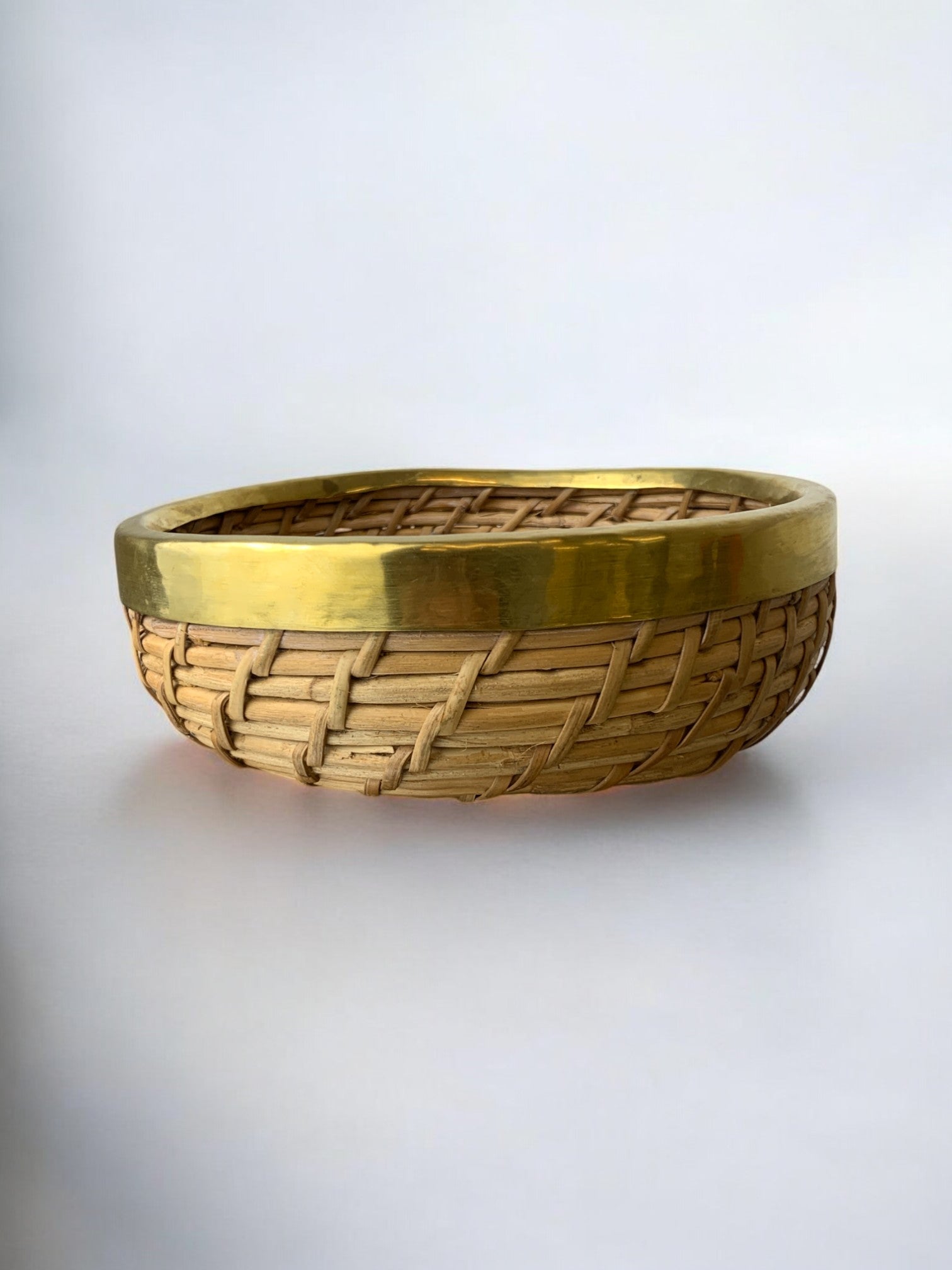 Circular Rattan and brass basket, Italy, 1970's, 18° Diam