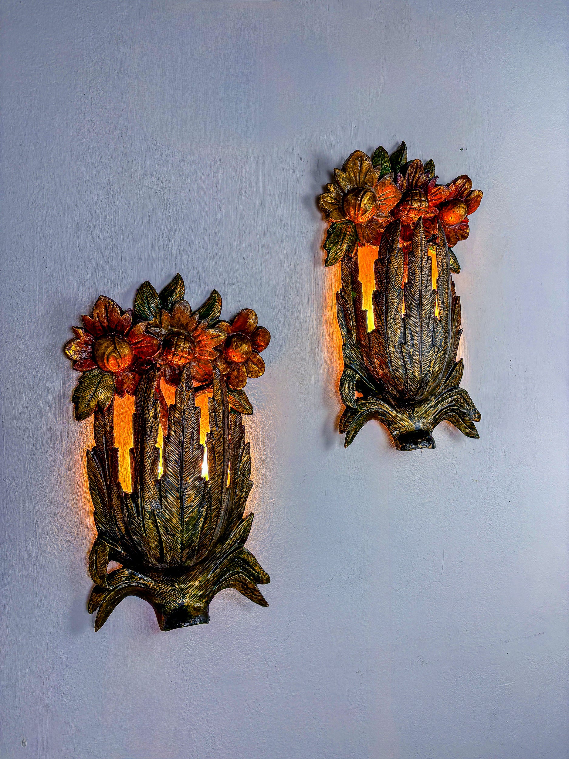 Pair of Italian Daisy Bouquet Wall Sconces in Polychromed Wood, 1960s