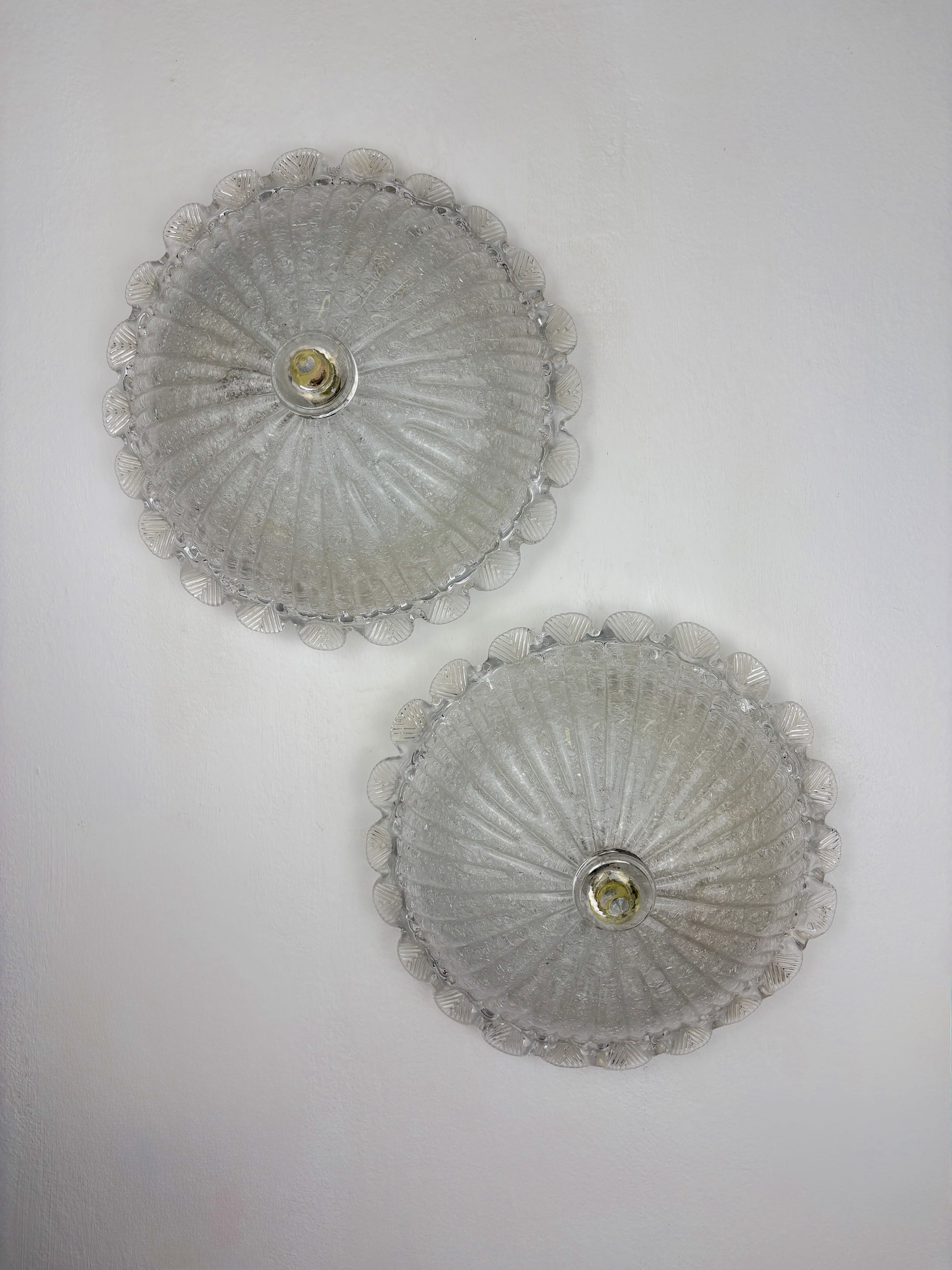 Pair of Murano Glass Scalloped Flushmount Ceiling Lights, Italy 1960s