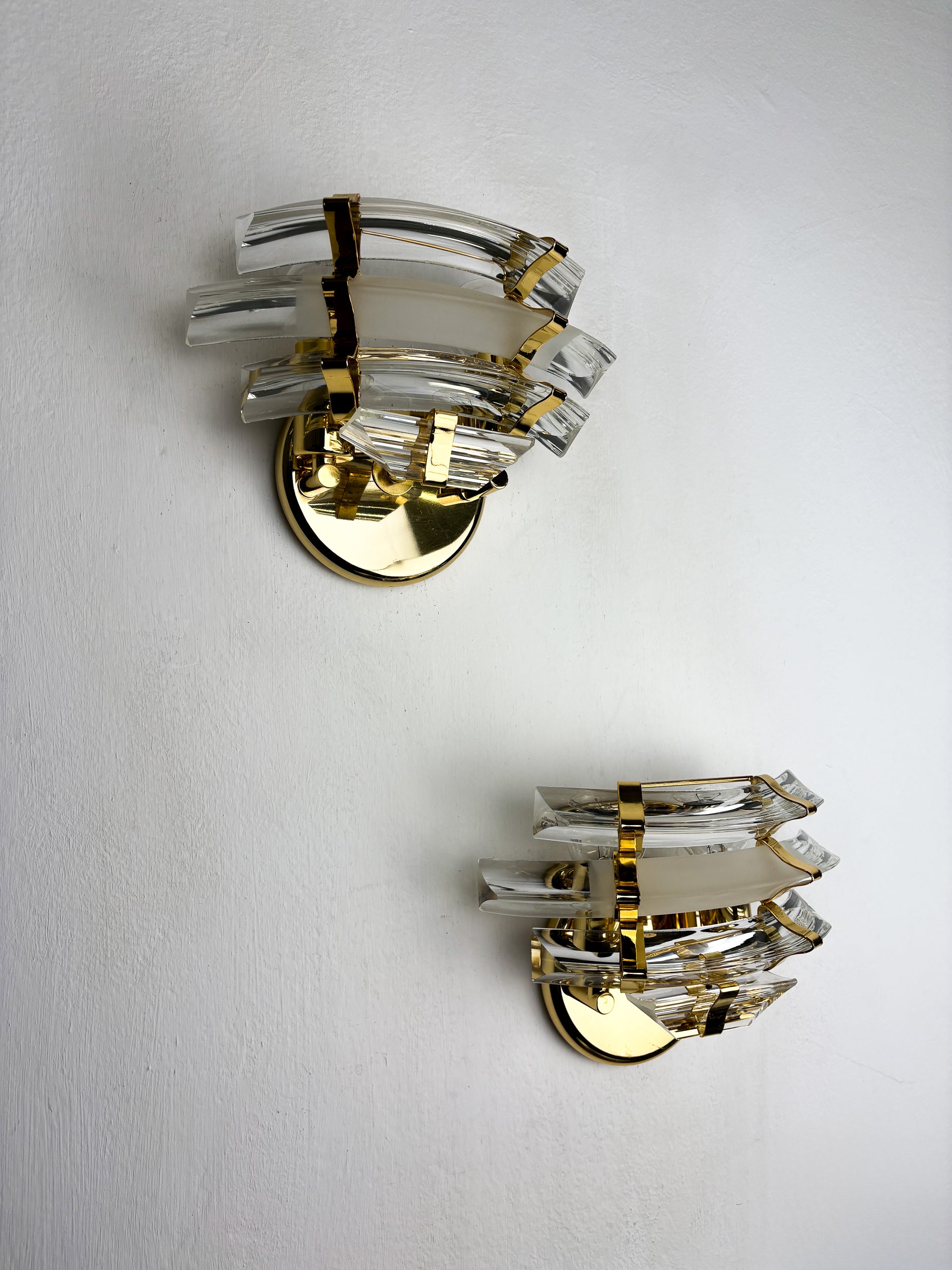 Pair of Venini Triedi Curved Cut Glass Sconces, Italy, circa 1970s