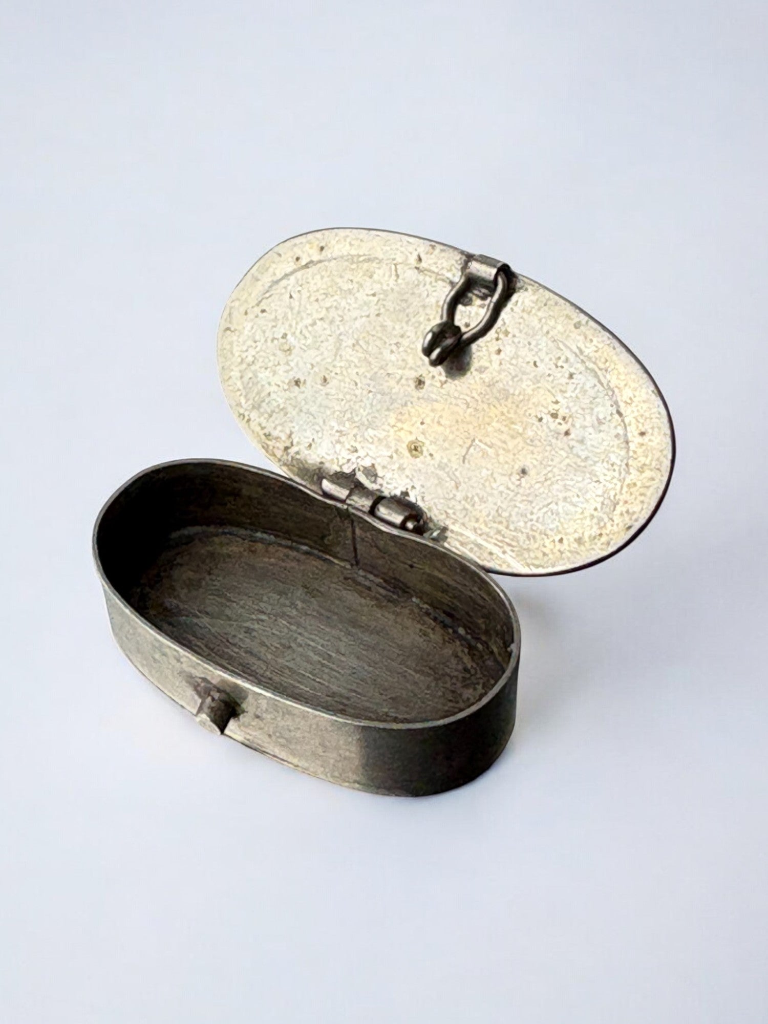 Abalone shell & Alpaca pill box, Mexico, 1970's