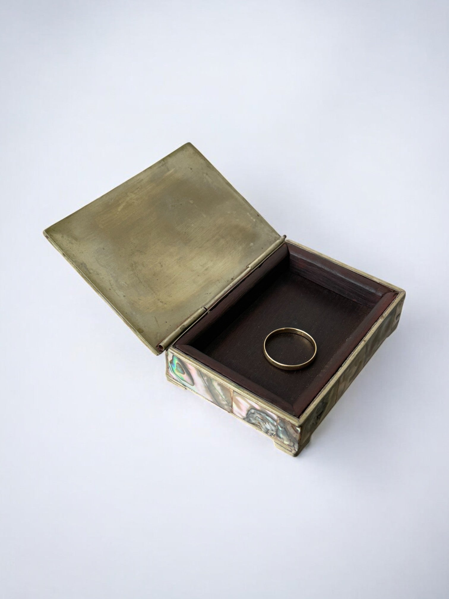 Abalone shell vanity box, Alpaca and wood, Mexico, circa 1970's