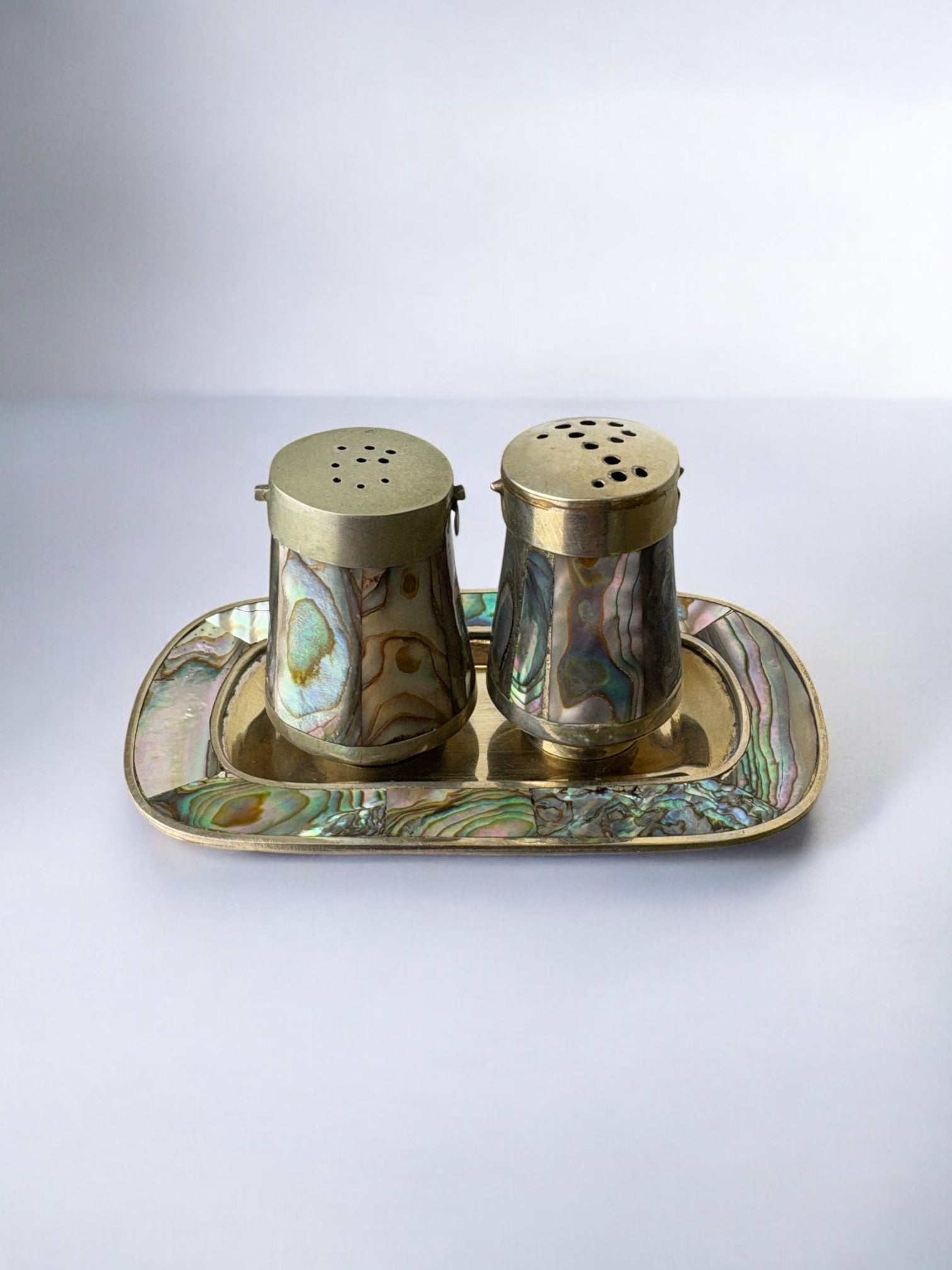 Abalone shell salt & pepper shakers with tray, Alpaca Mexico, 1970s