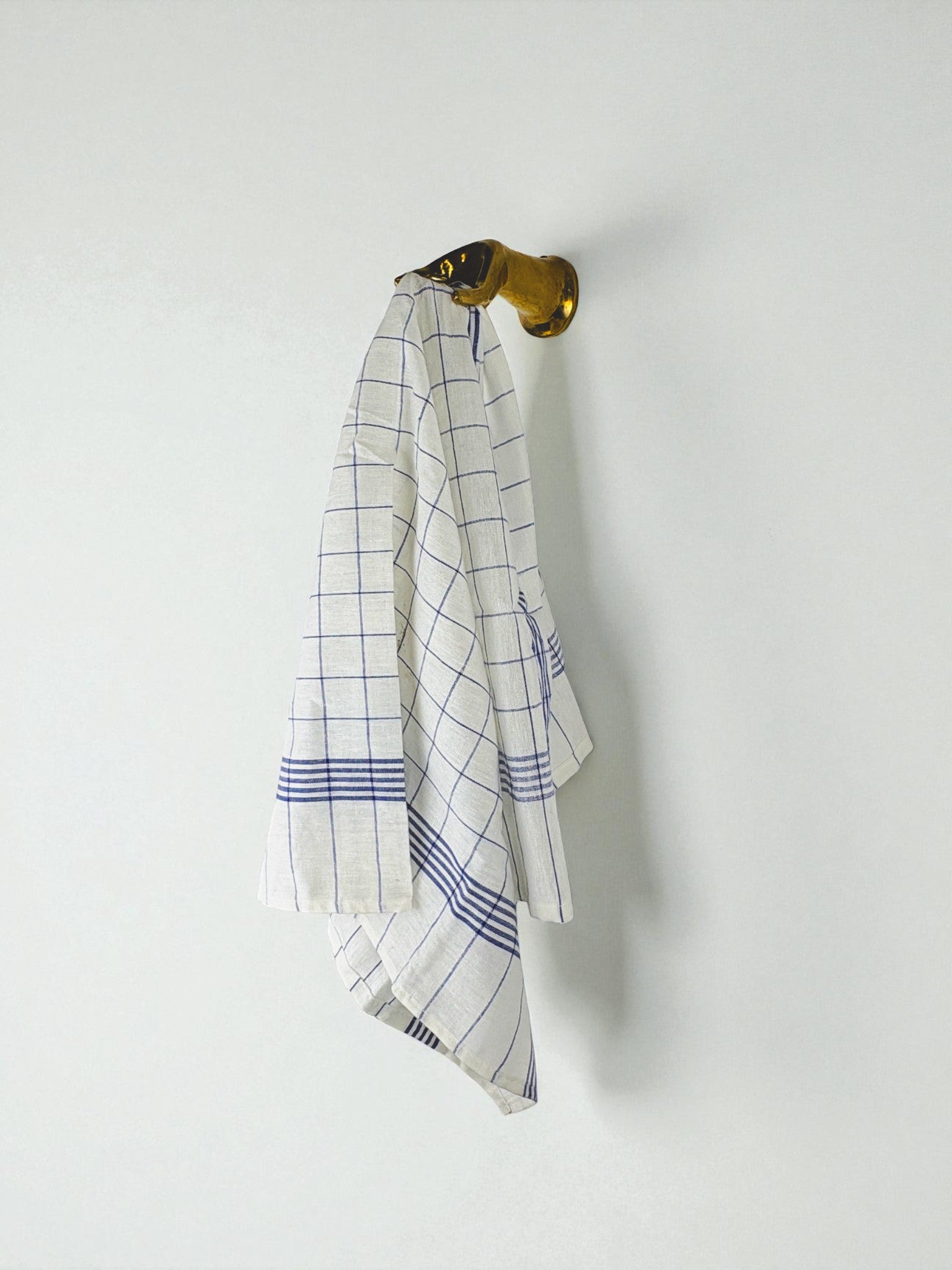 Bronze Hand-Shaped Wall Hook, Gilded Finish, Italy, 1970s