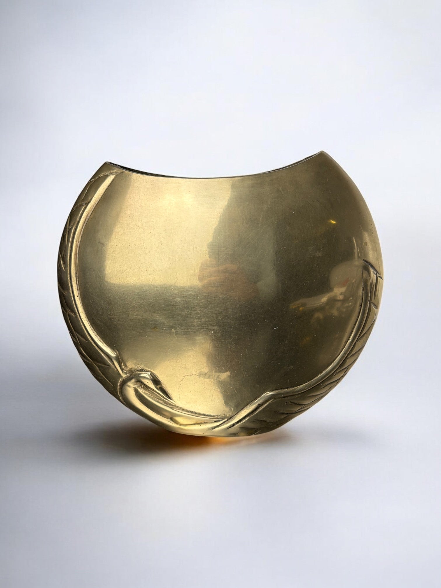 Art deco swan vase in brass, France, 1960's