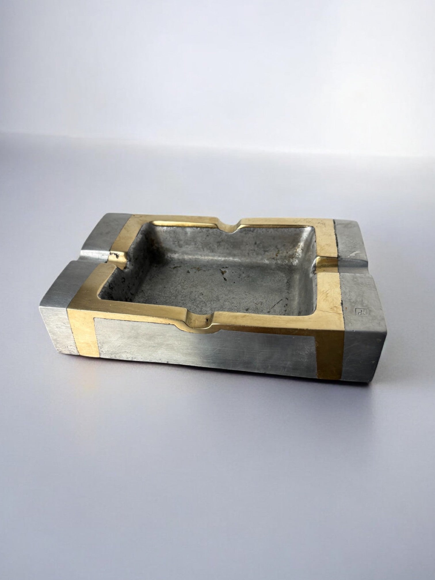 Brutalist ashtray by David Marshall in bronze, 1970's