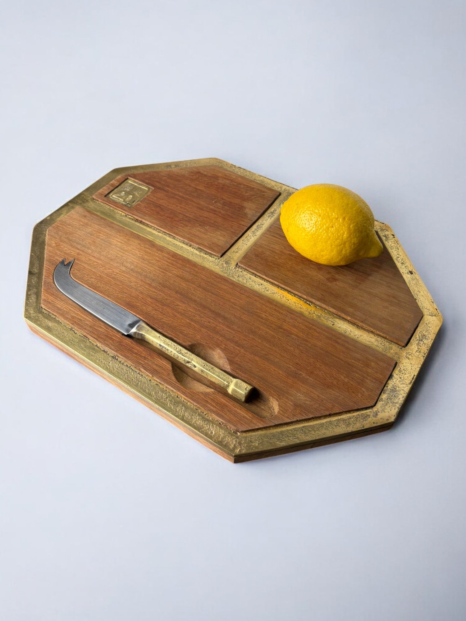 Brutalist Cheese tray by David Marshall, Wood & Bronze, Spain, 1970's