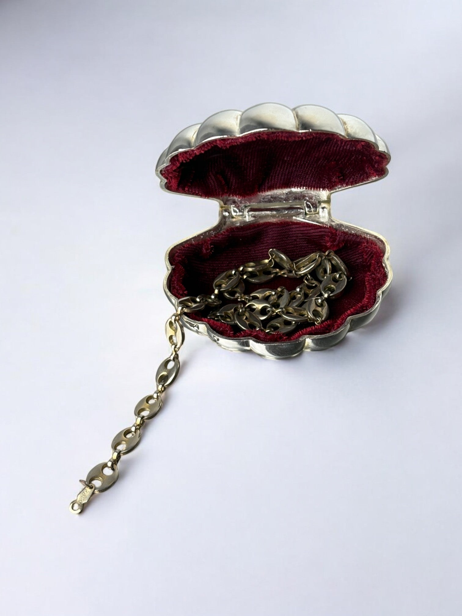 Shell jewelry box, silver plated, Italy, 1980s