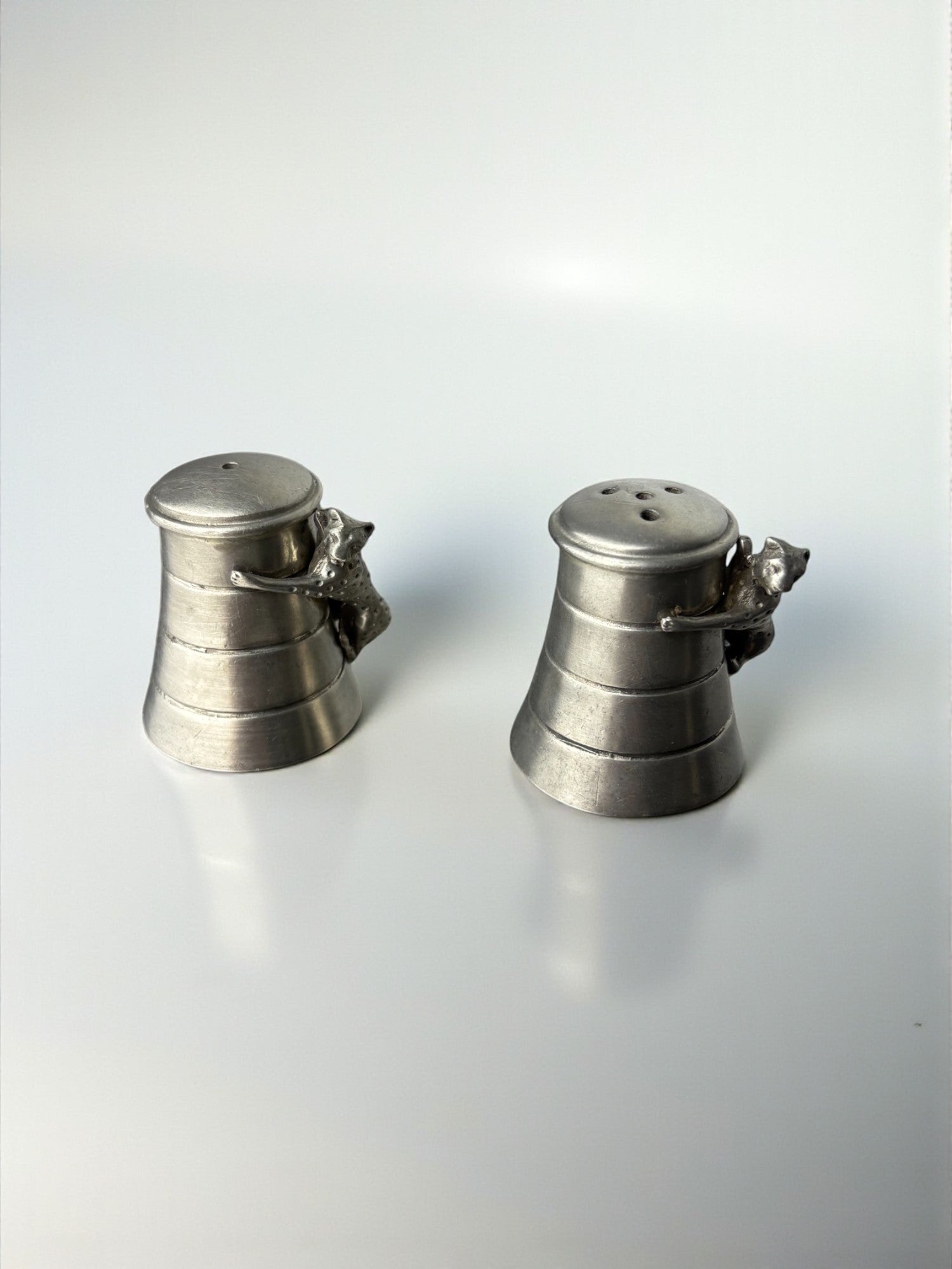 Art Deco Cheetah Salt & Pepper Shakers, Italy, 1970's