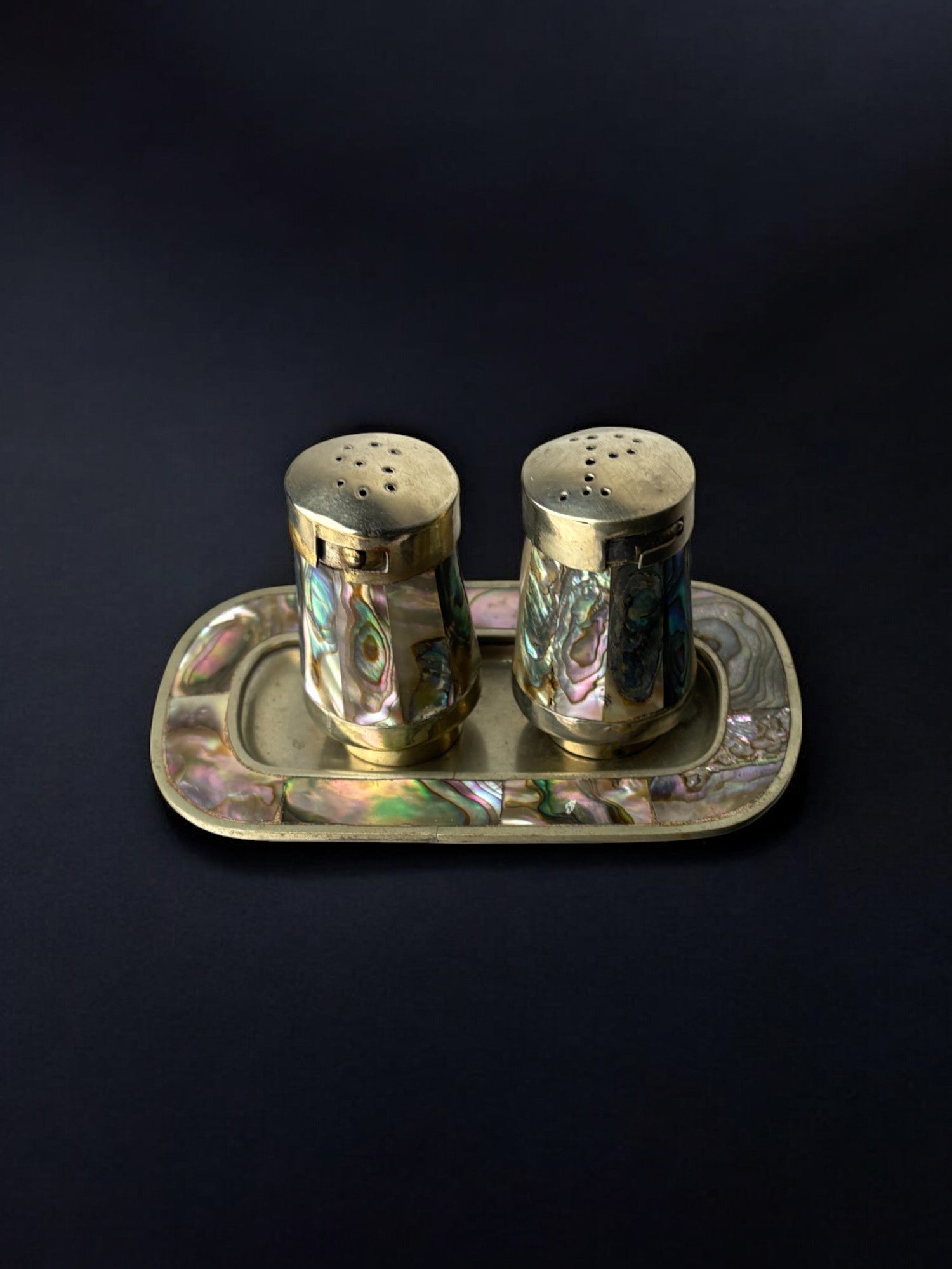 Abalone shell salt & pepper shakers with tray, Alpaca Mexico, 1970's