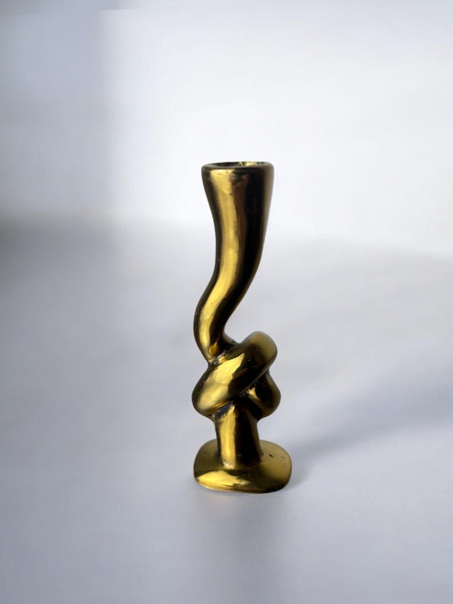 Knot candlestick, brutalist design, bronze, Italy, Circa 1970