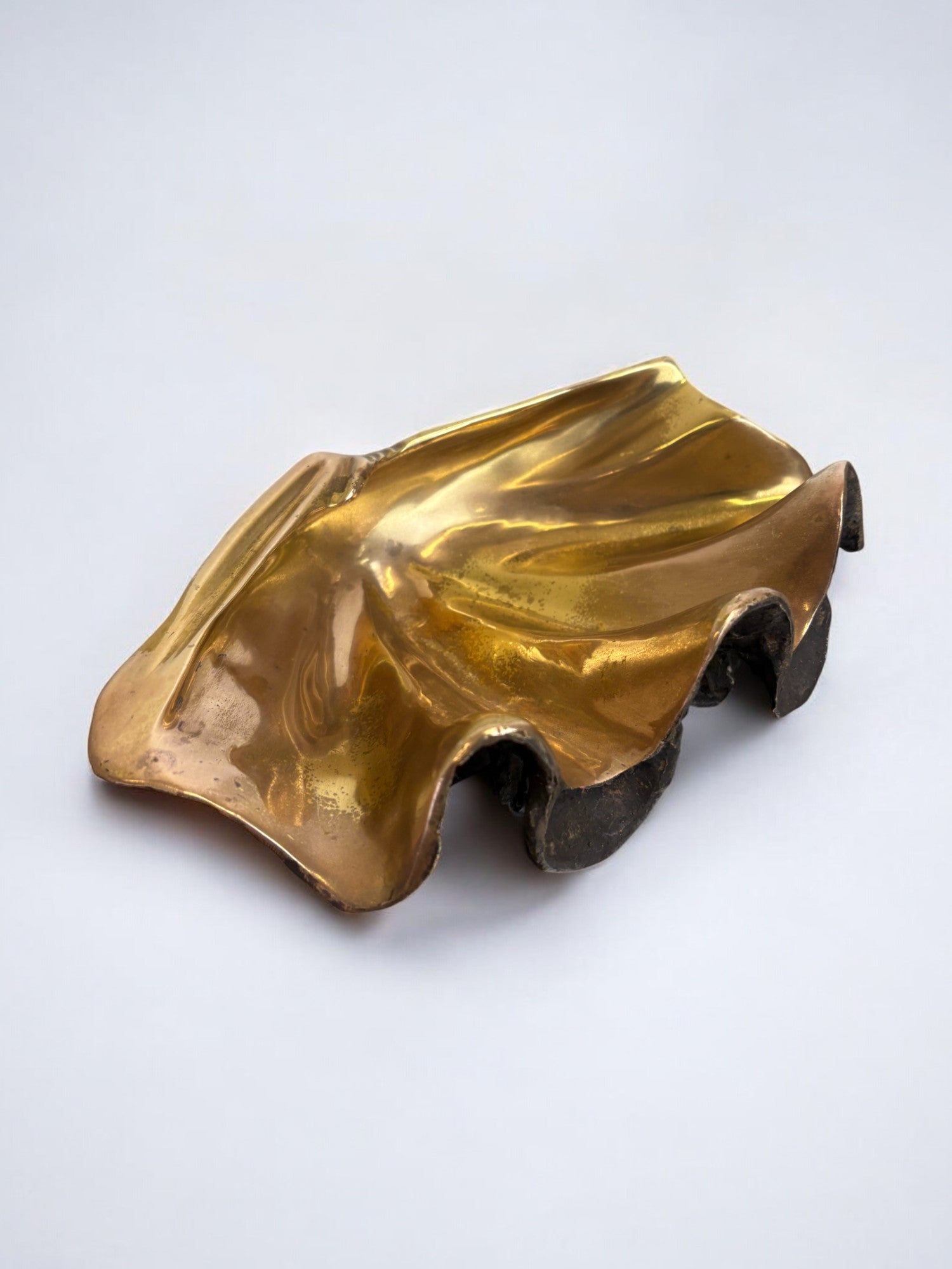 Shell tray in bronze, Italy, 1970's