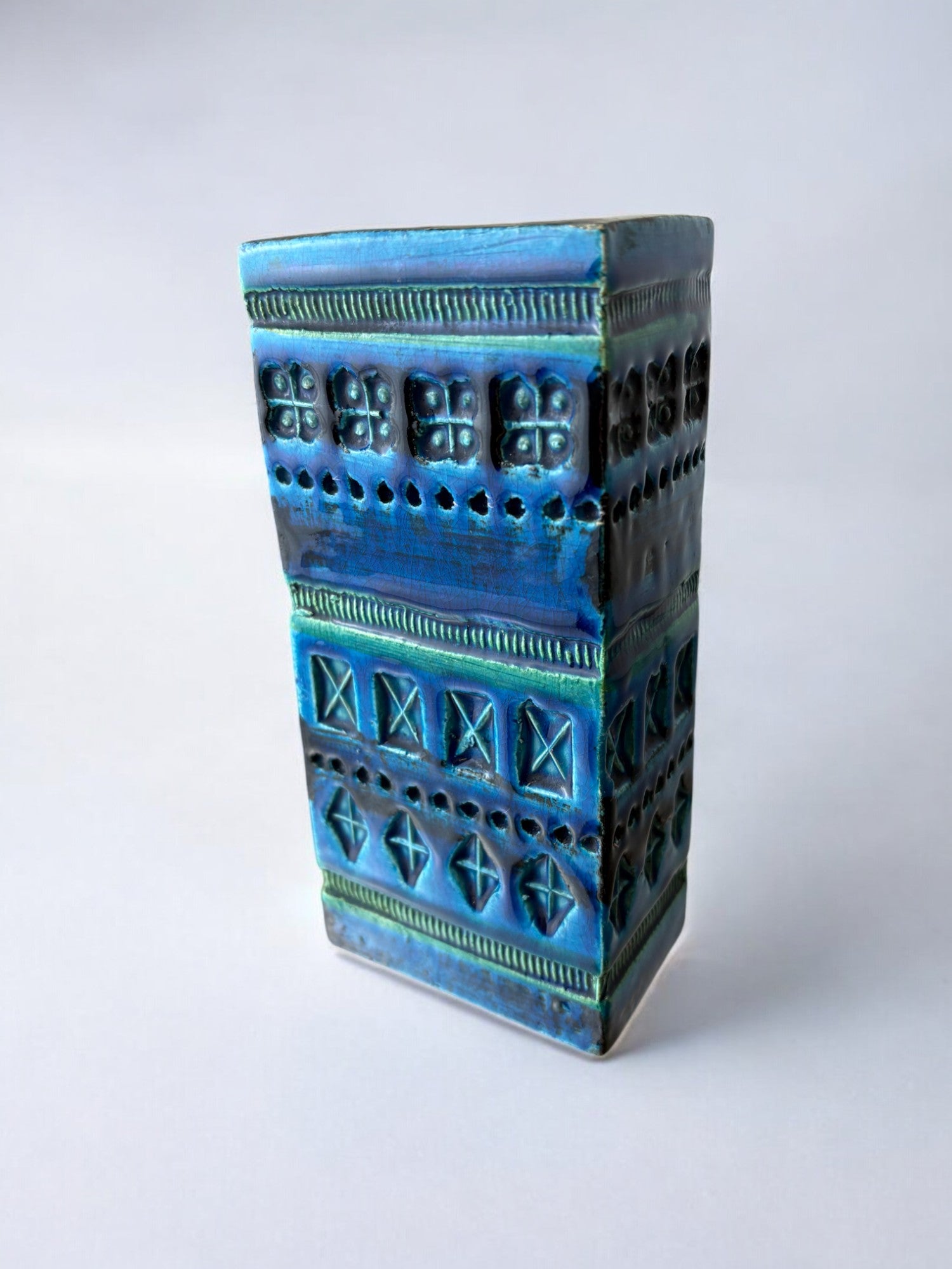 Rhimini blue ceramic vase by Aldo Londi for Bitossi, Italy, 1960's