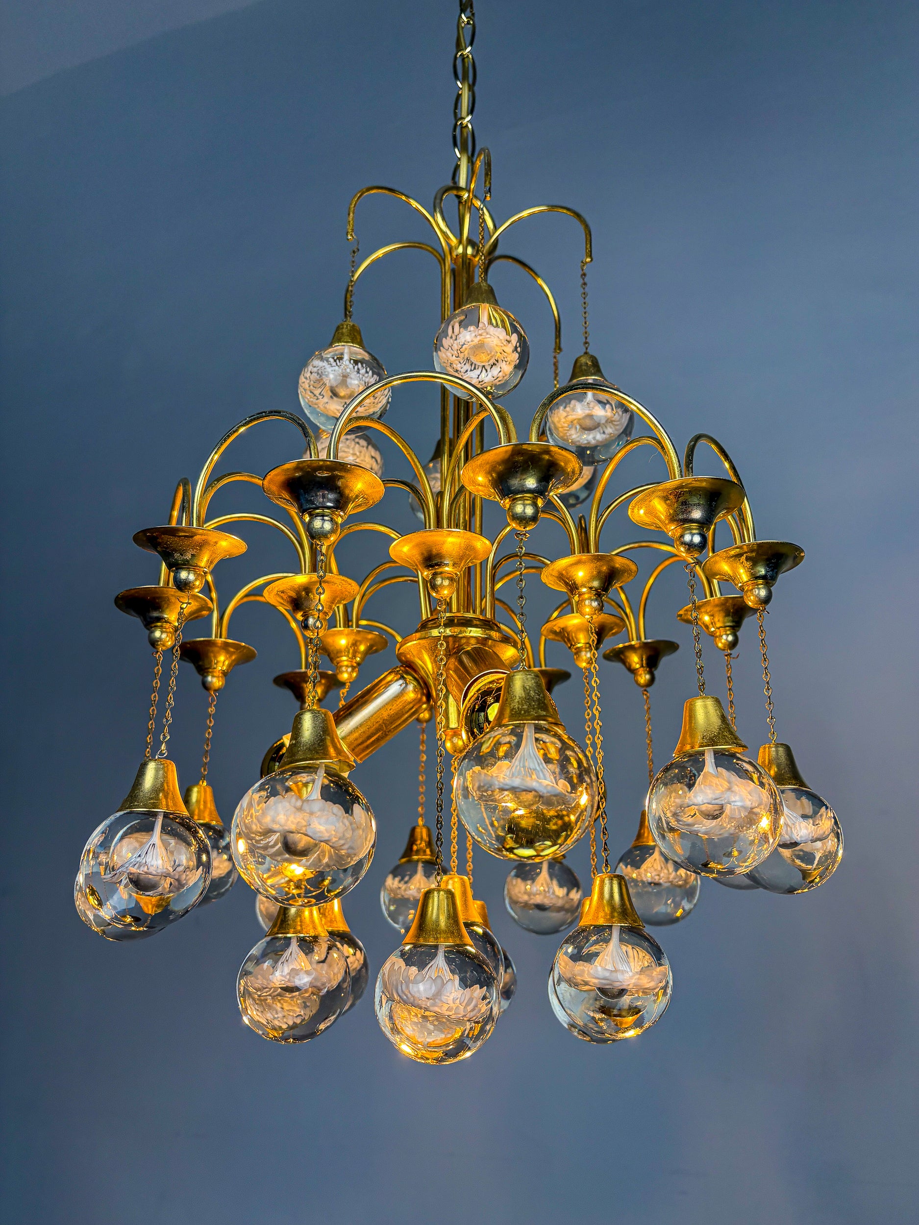 Gaetano Sciolari cascade chandelier for Venini, murano glass drops, italy, Circa 1970's
