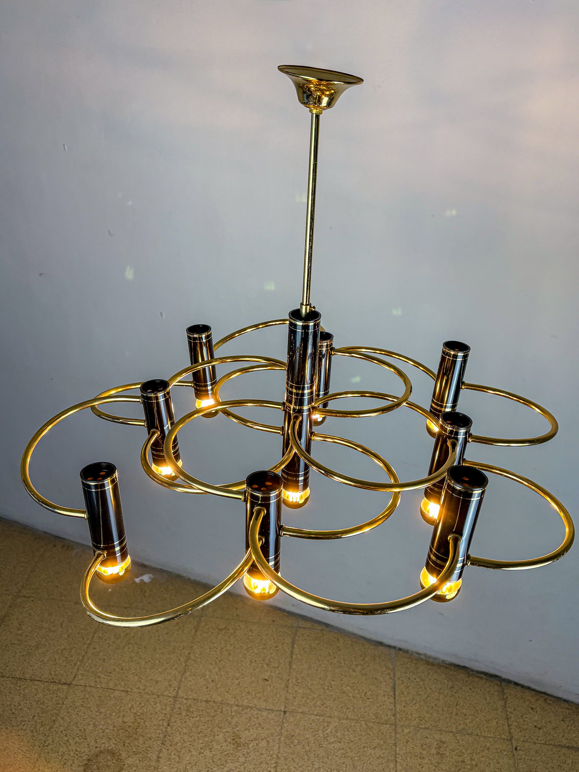 Gaetano Sciolari Geometric Chandelier, 9 Lights, Italy, 1970s