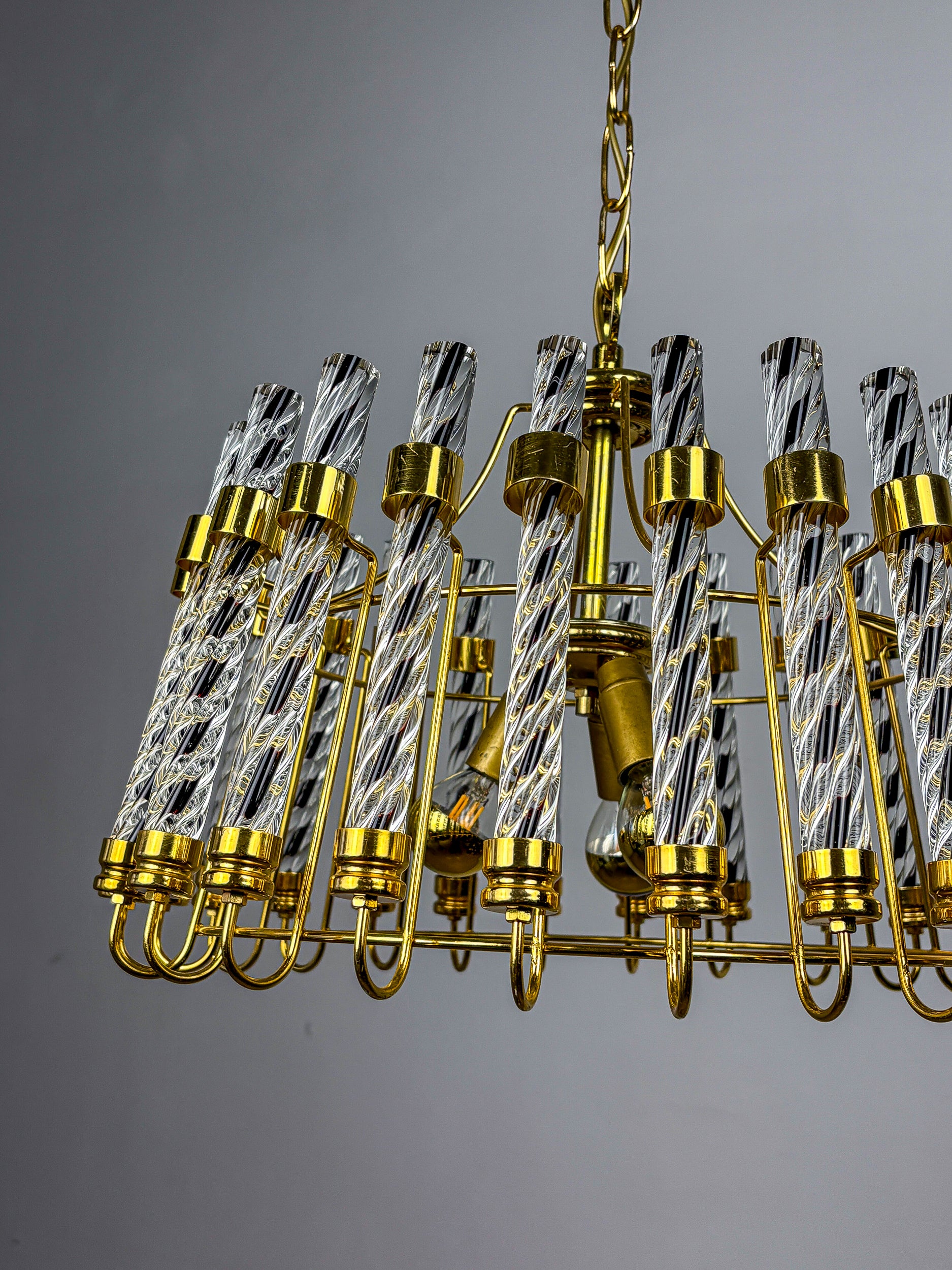 Murano Twisted Prism Chandelier – Gold Brass Frame, Italy 1970s