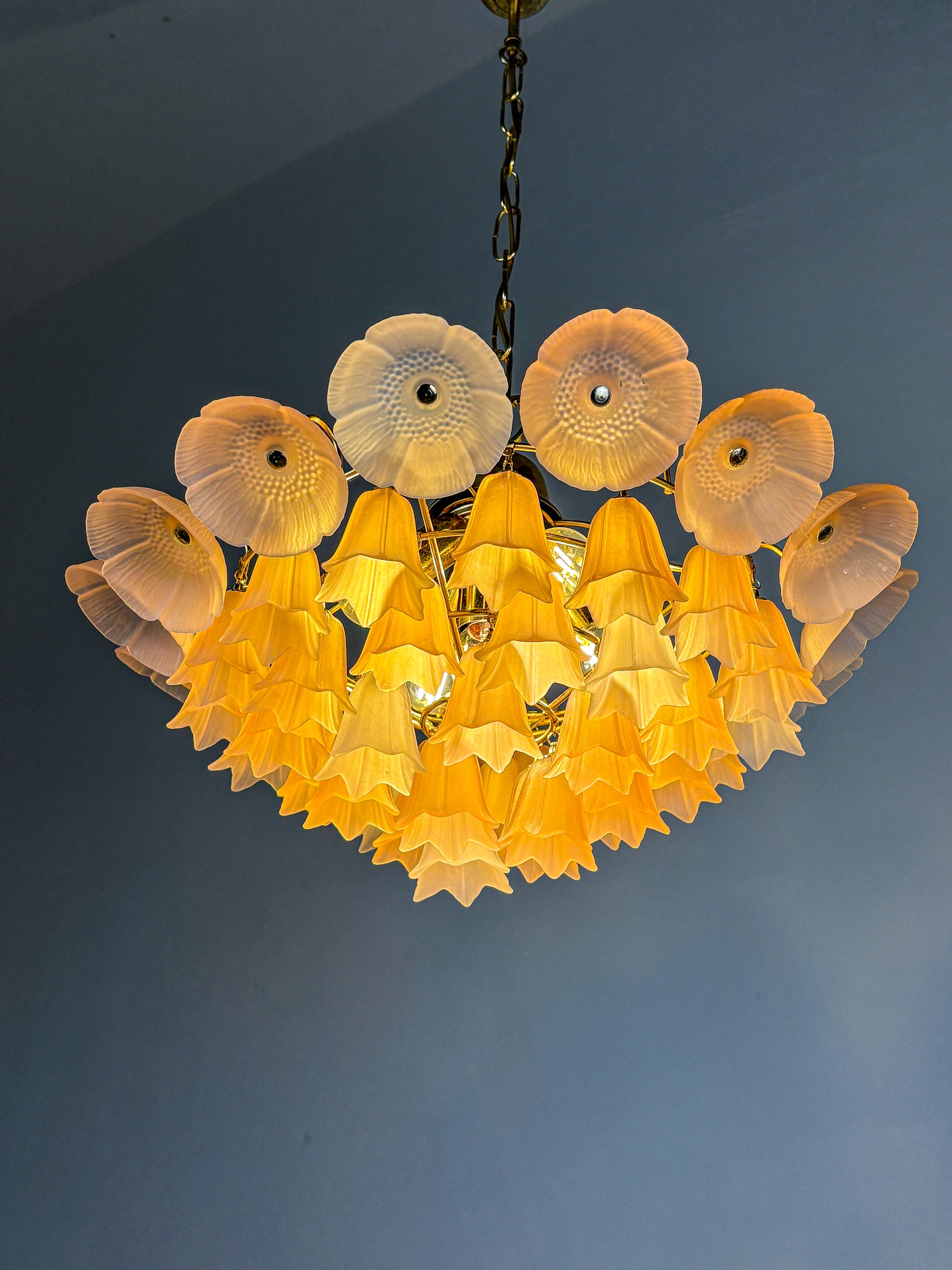 Bicolore 4-tiers floral murano glass chandelier, pink & white glass, italy, 1970'S