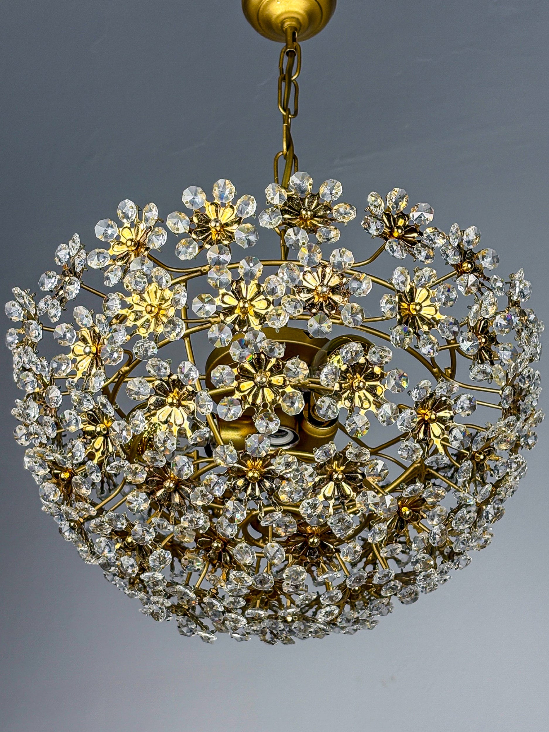 Bakalowits & Söhne Floral Crystal Chandelier, Austria, 1970s