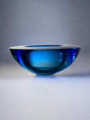Circular blue Murano glass tray by Flavio Poli