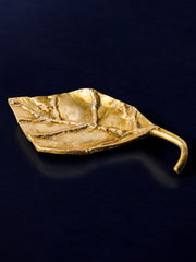Brutalist Leaf tray by David Marshall in bronze, Spain, 1970