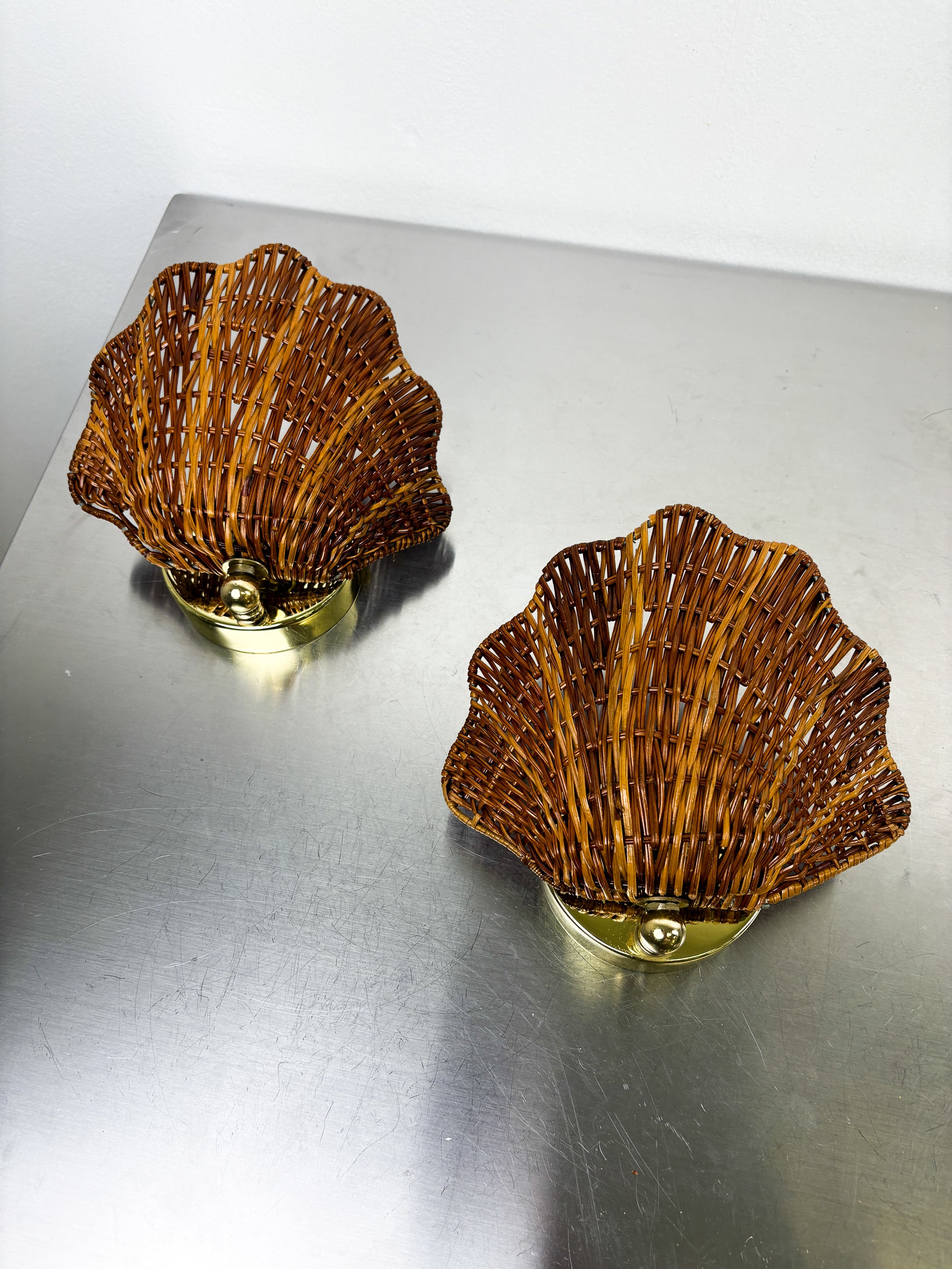 Pair of Shell-Shaped Wicker Wall Sconces – Rattan & Brass, Circa Italy 1970s