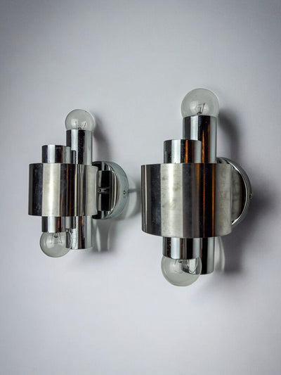 Pair of wall sconces by Sciolari, chromed metal, Italy, 1970