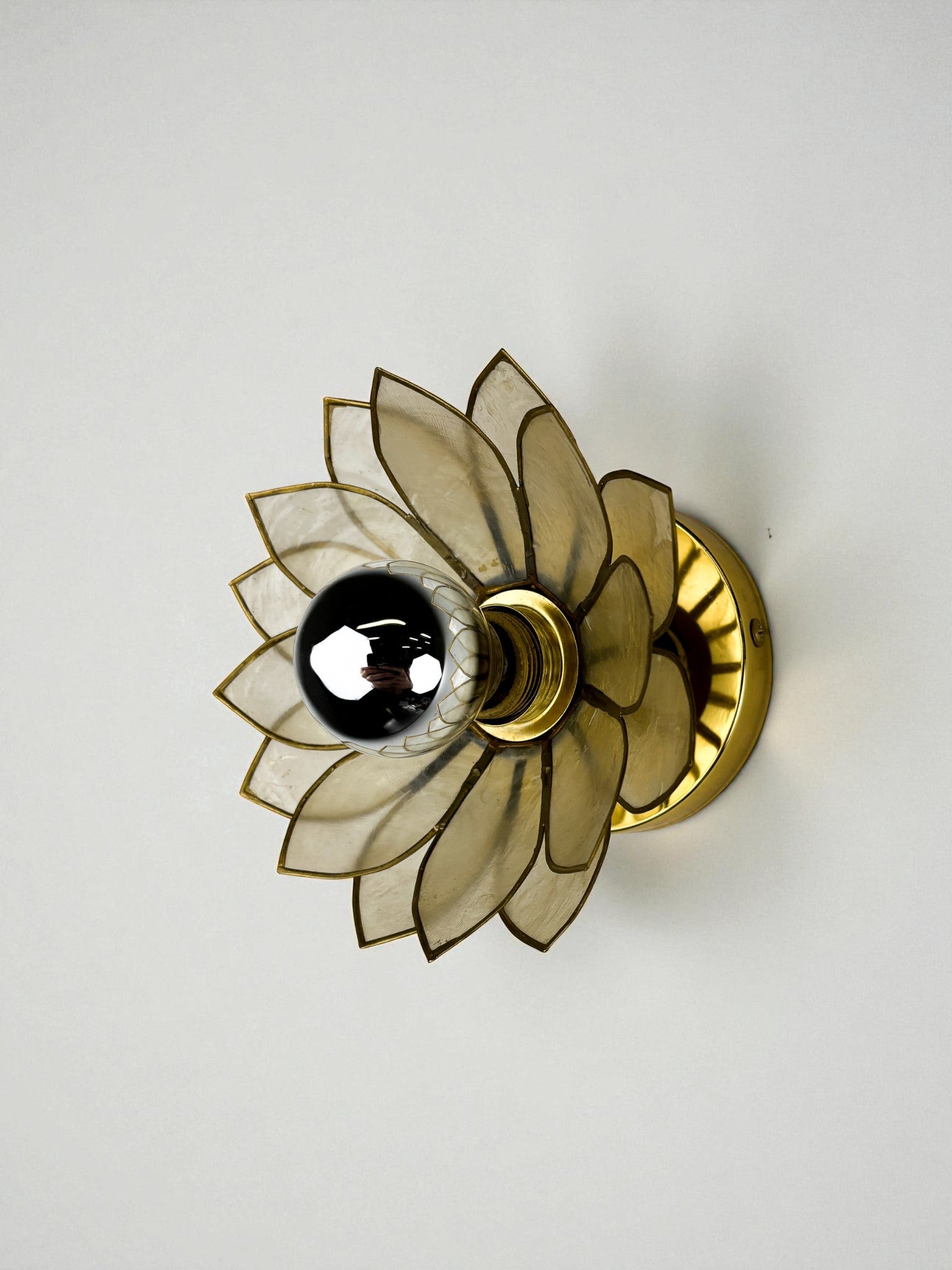 Lotus Flower Wall Sconce, Mother-of-Pearl Petals & Gilt Brass, Italy, 1970s
