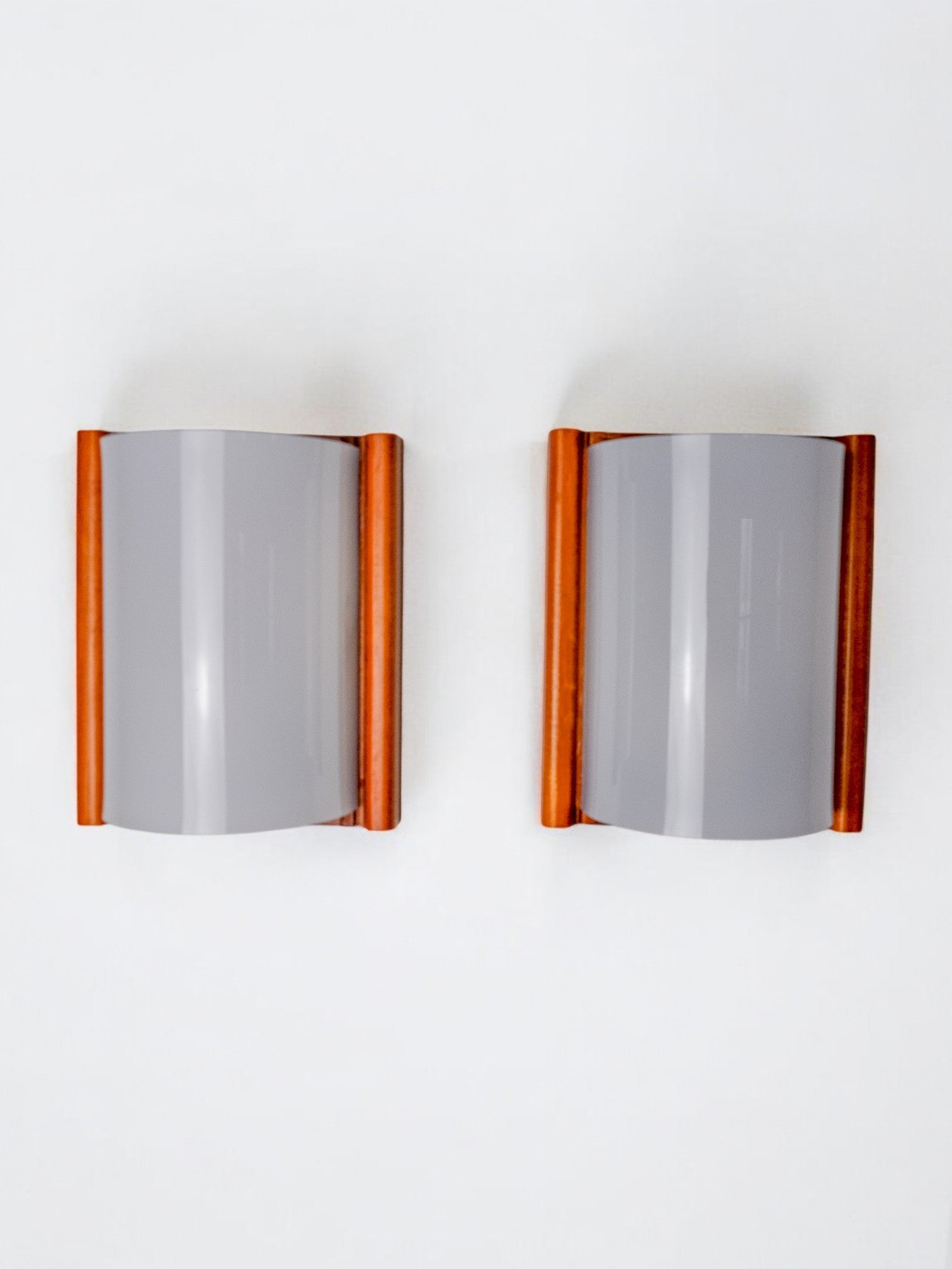 Pair of pine and methacrylate wall lights, Spain 1980