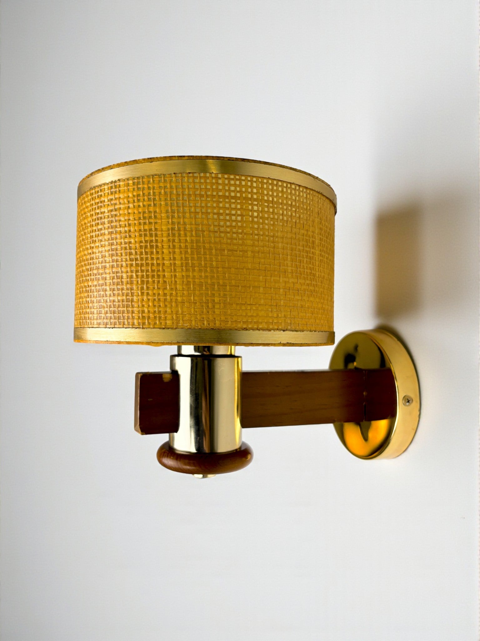 Vintage Rattan & Wood Wall Sconce, Italy, Circa 1970's