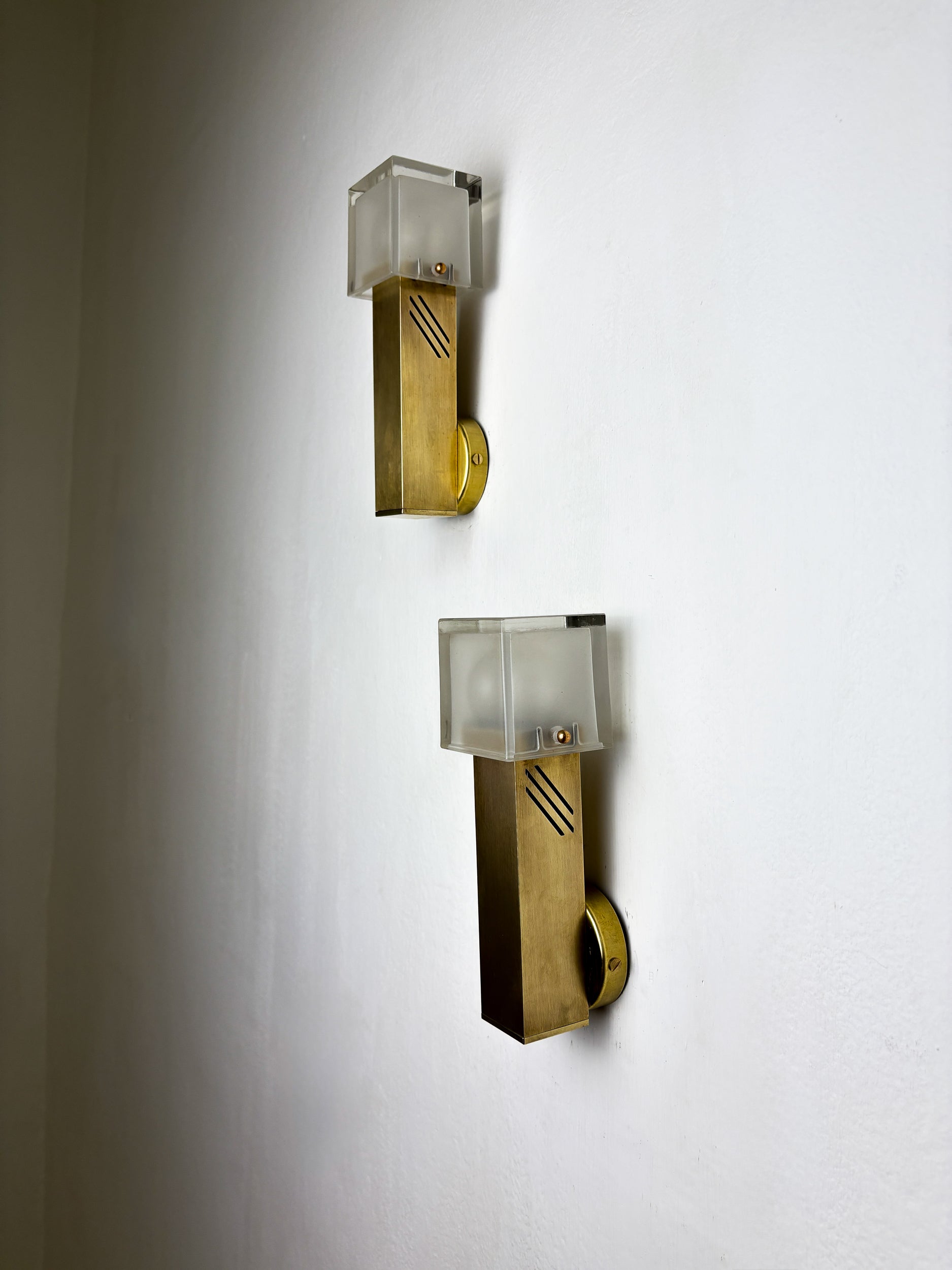 Pair of Gaetano Sciolari Cubic Murano Glass Wall Lights, Italy, Circa 1970's