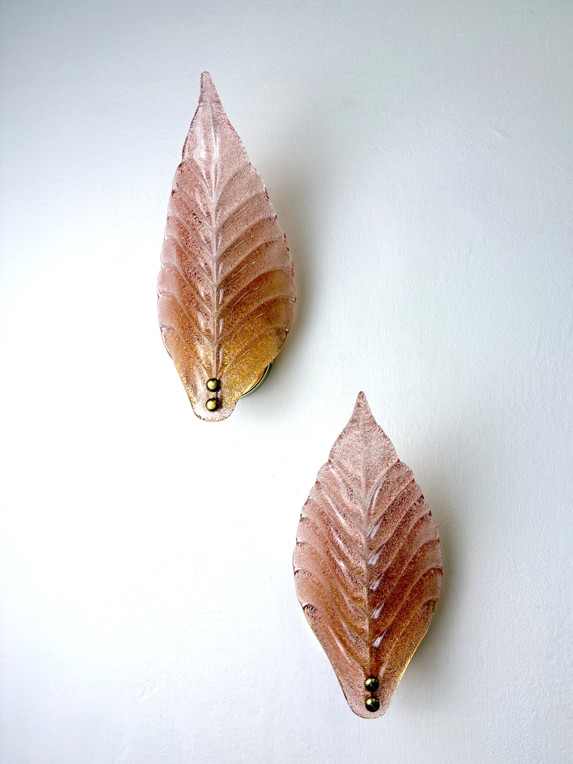 Pair of Barovier & Toso Leaf-Shaped Wall Sconces, Light Pink Murano Glass, Italy, 1960's