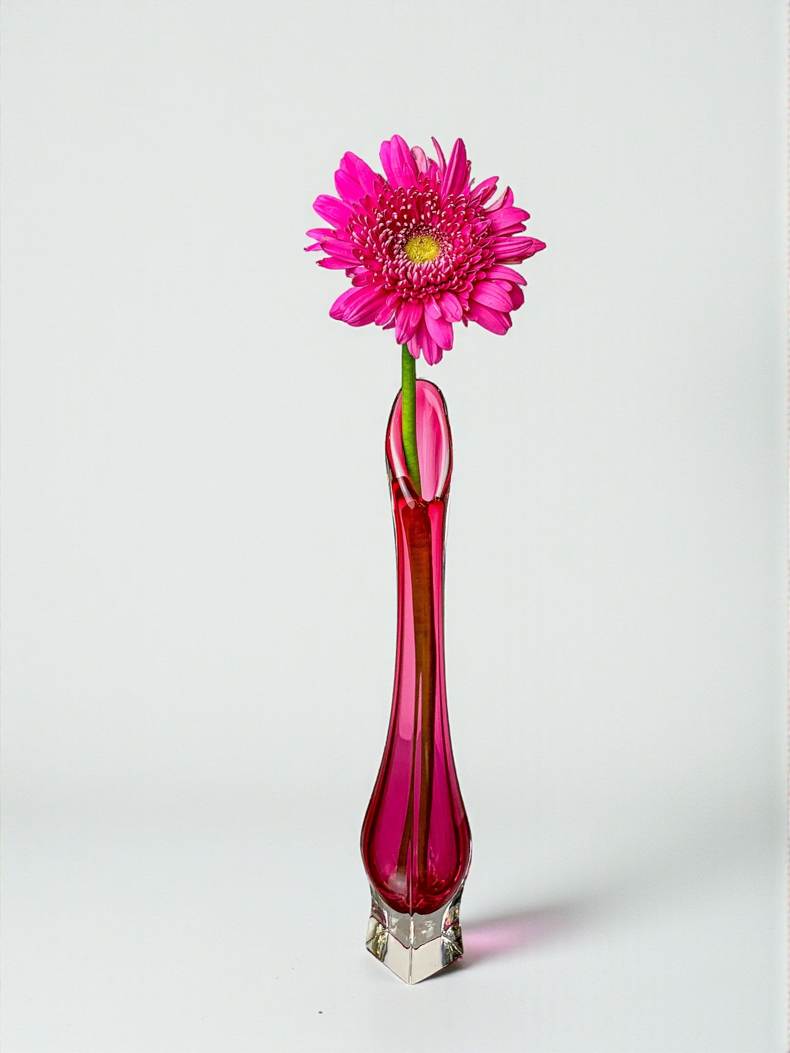 Italian Pink Sommerso Soliflor Vase by Seguso, Murano, 1970's