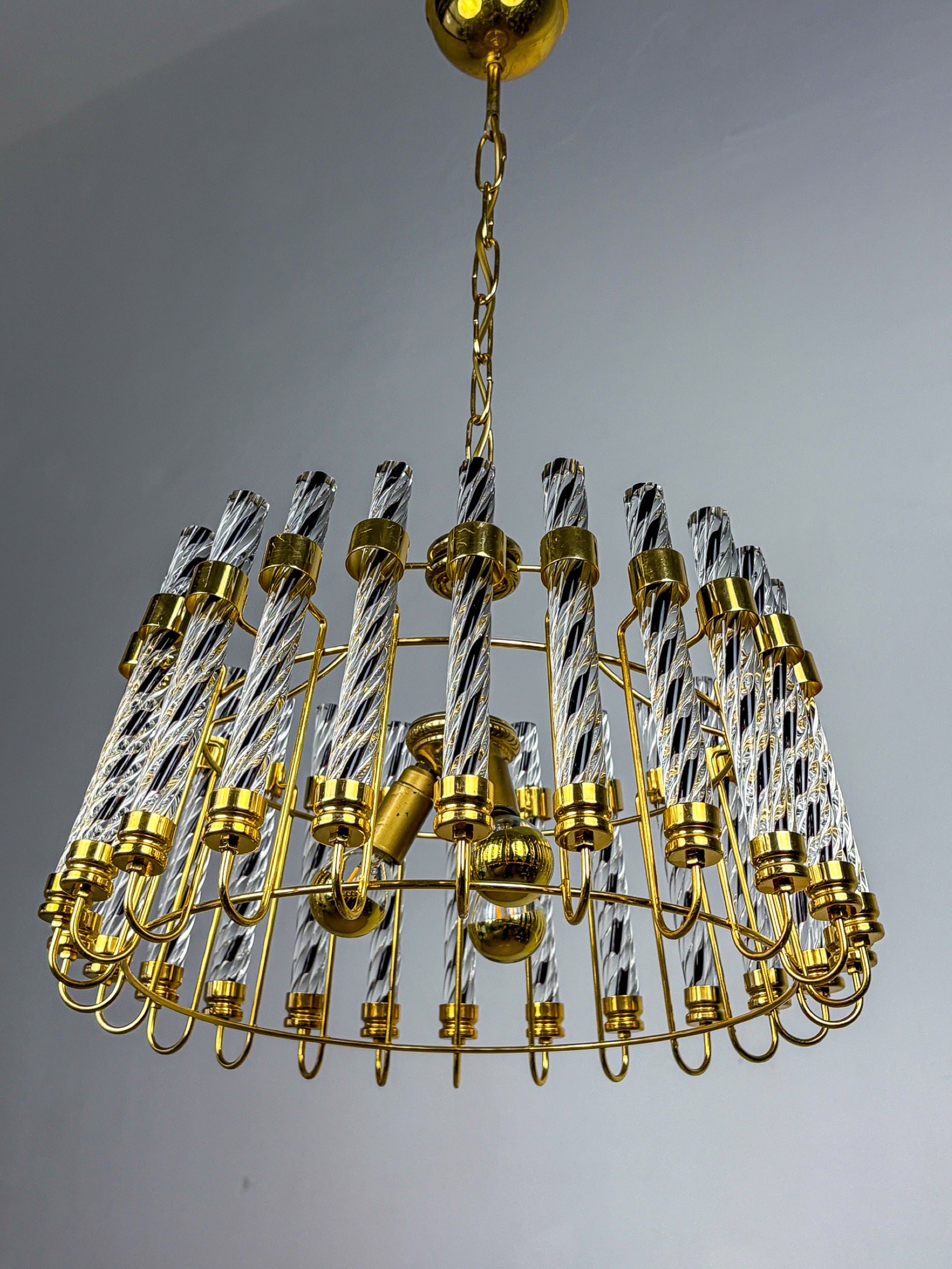 Murano Twisted Prism Chandelier – Gold Brass Frame, Italy 1970s