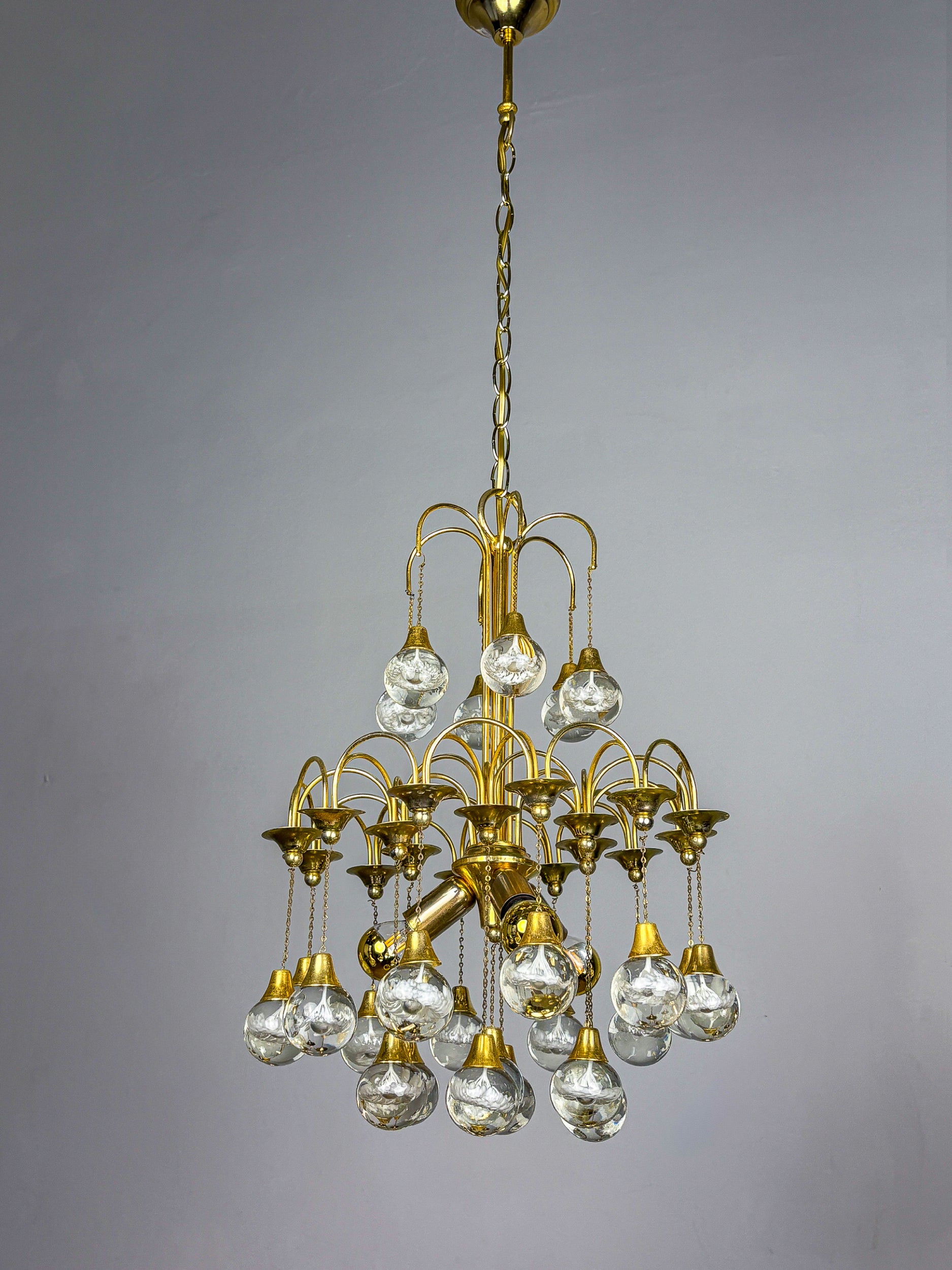 Gaetano Sciolari cascade chandelier for Venini, murano glass drops, italy, Circa 1970's
