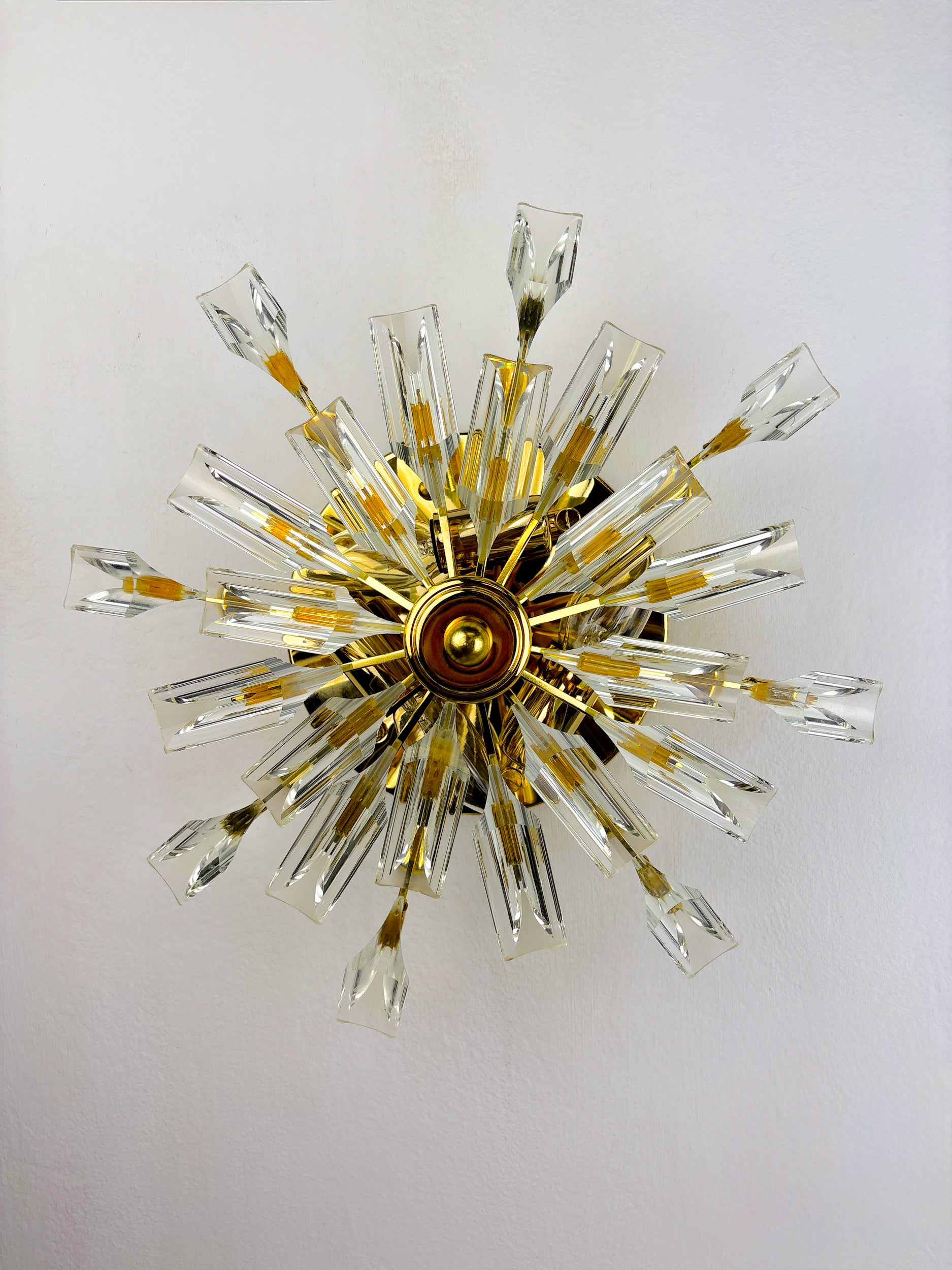 Sun-Shaped ceiling or wall light by Oscar Torlasco for StilKronen, Italy, 1970s