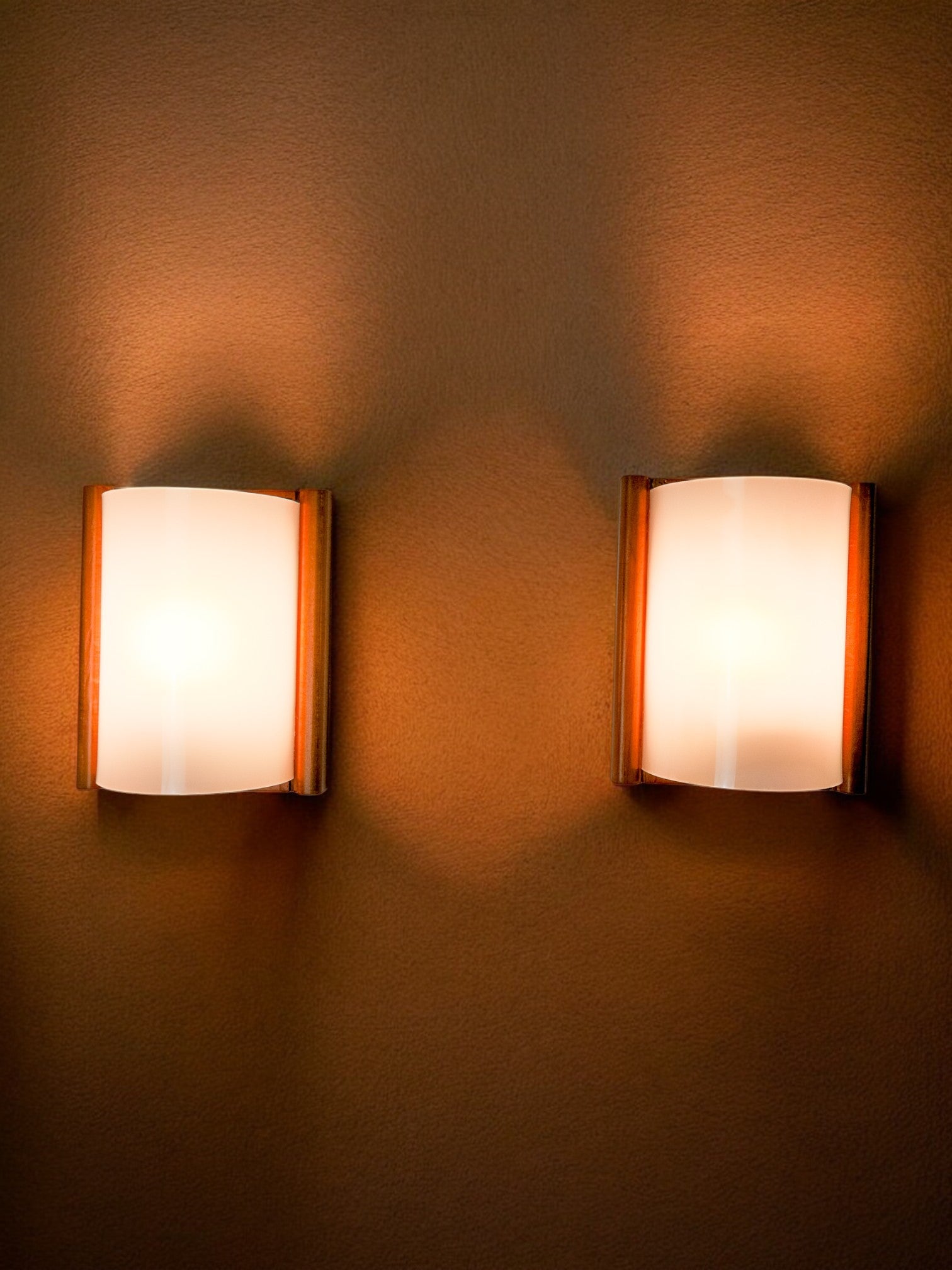 Pair of pine and methacrylate wall lights, Spain 1980