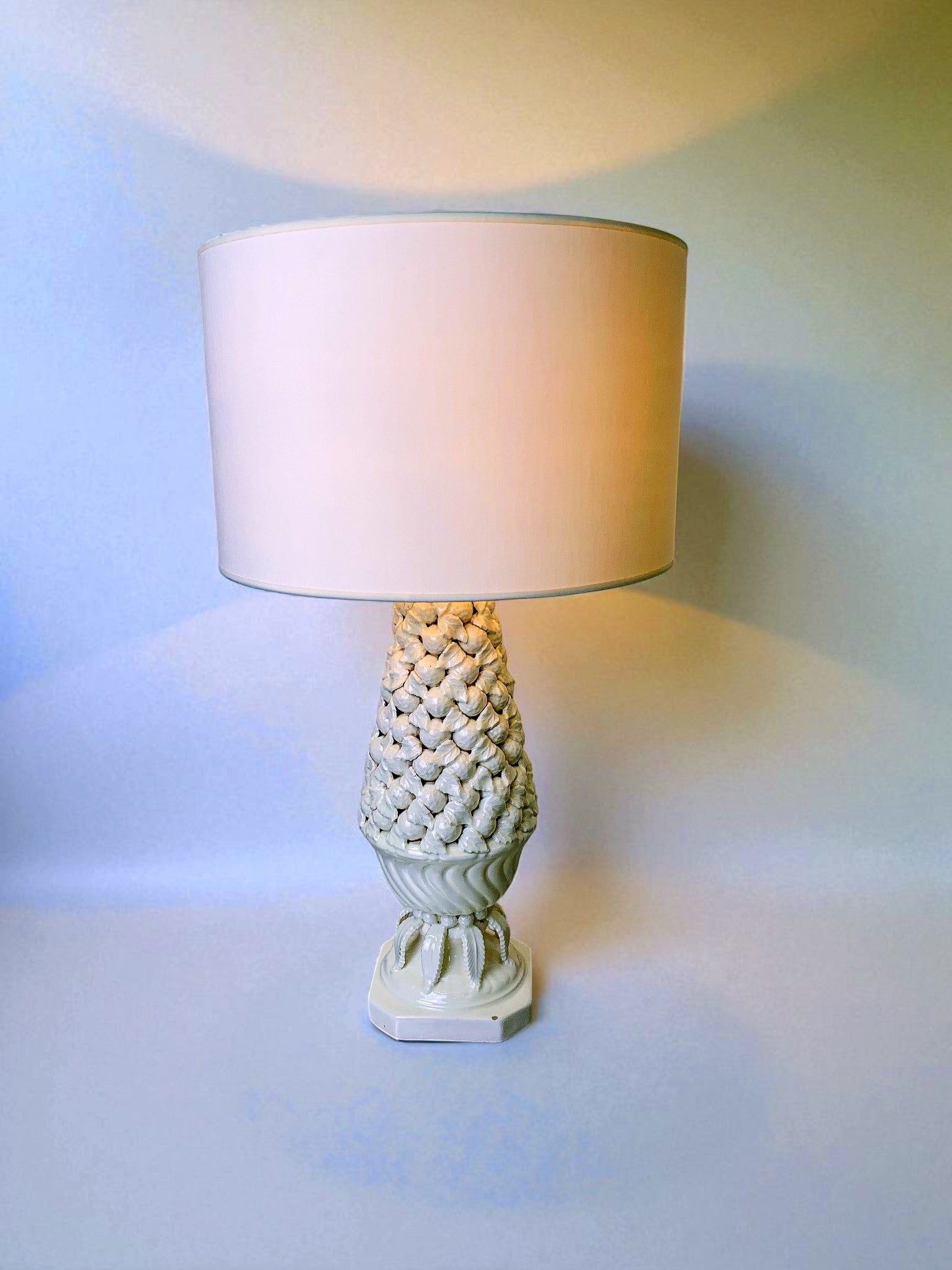 Spanish floral ceramic table lamp from Manises, spain, Circa 1970's