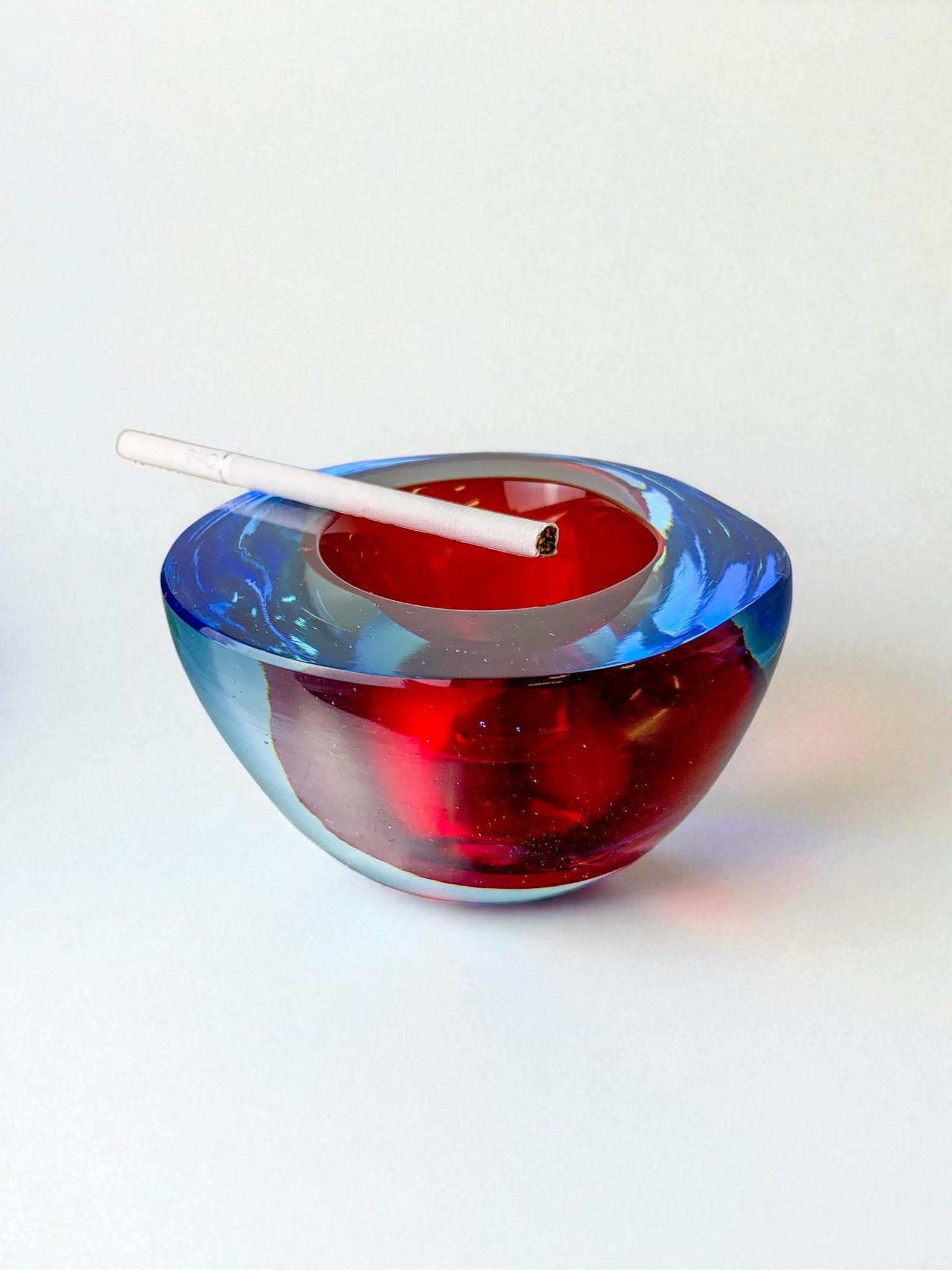 Red and blue Sommerso ashtray by Seguso, Murano glass, Italy, 1970