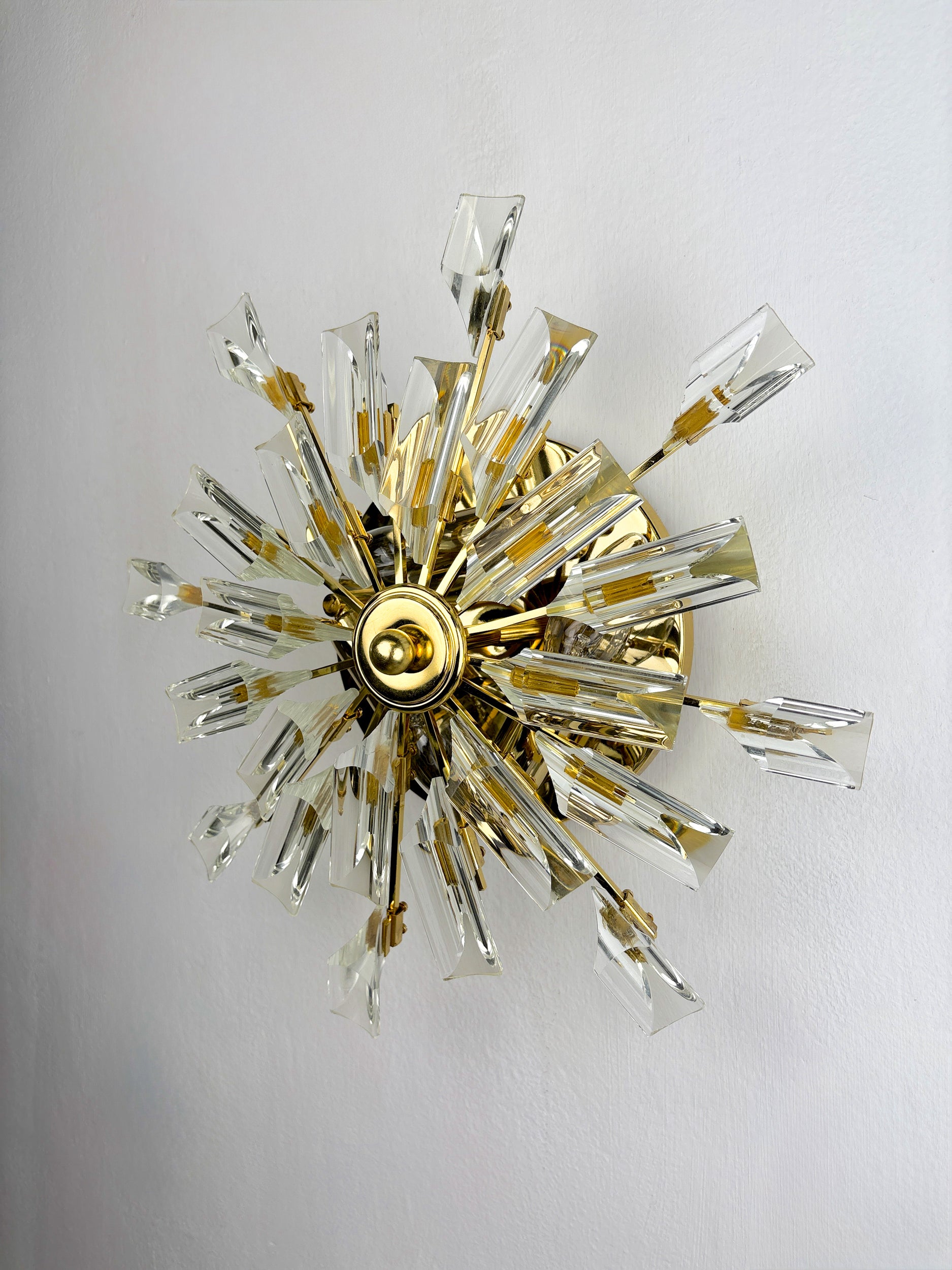 Sun-Shaped ceiling or wall light by Oscar Torlasco for StilKronen, Italy, 1970s